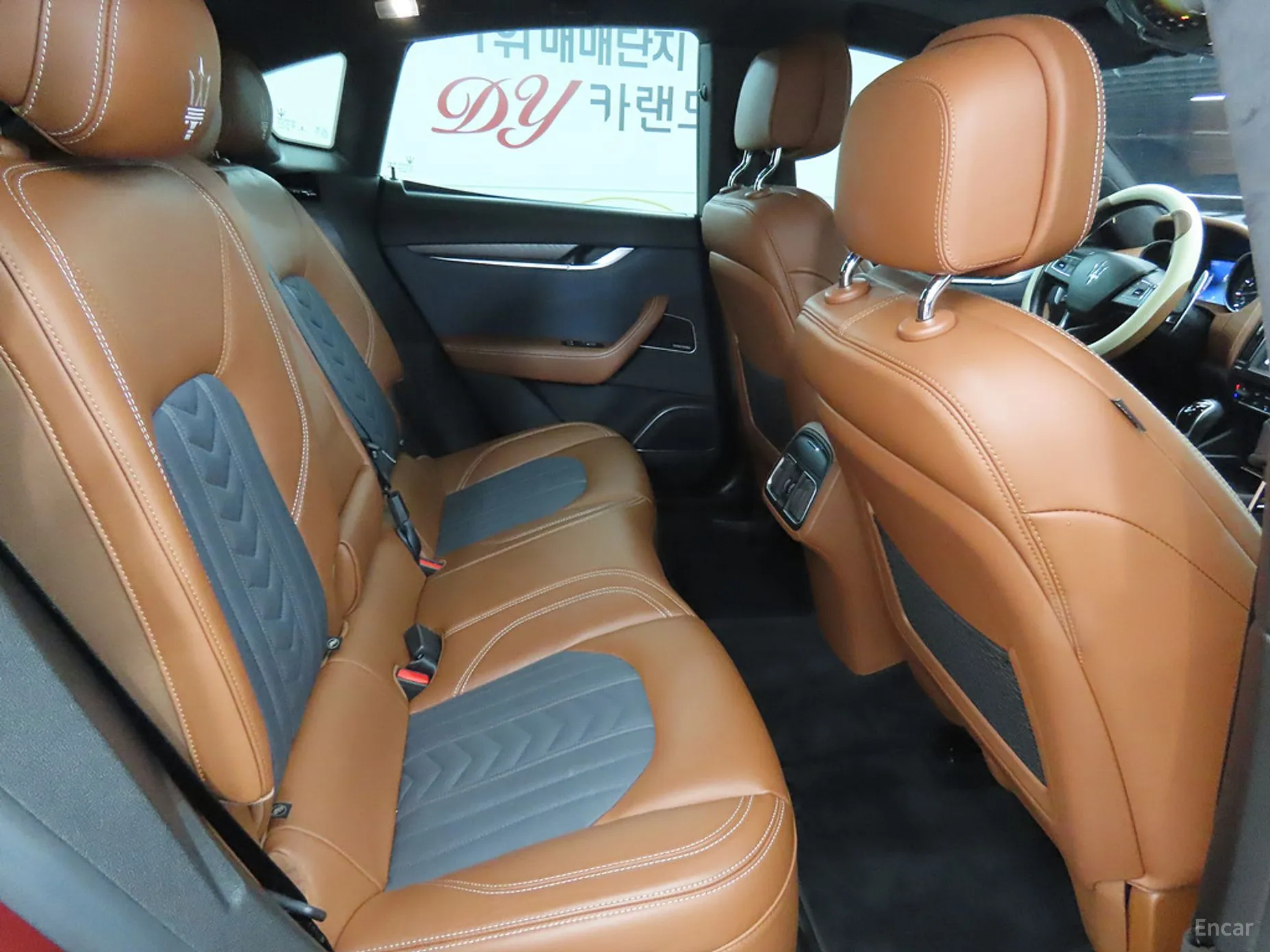 Maserati Levante превью 7