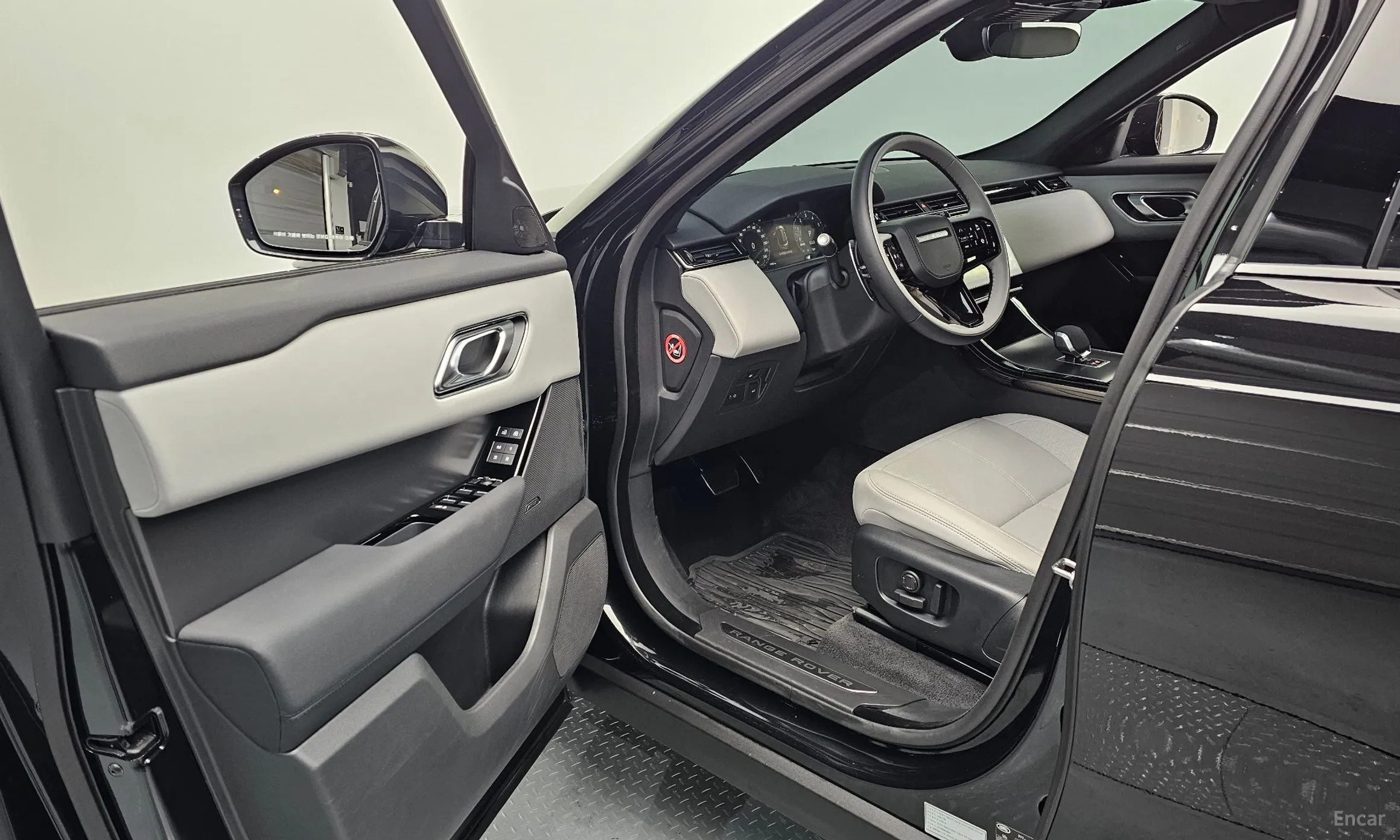 Land Rover Range Rover Bella превью 11
