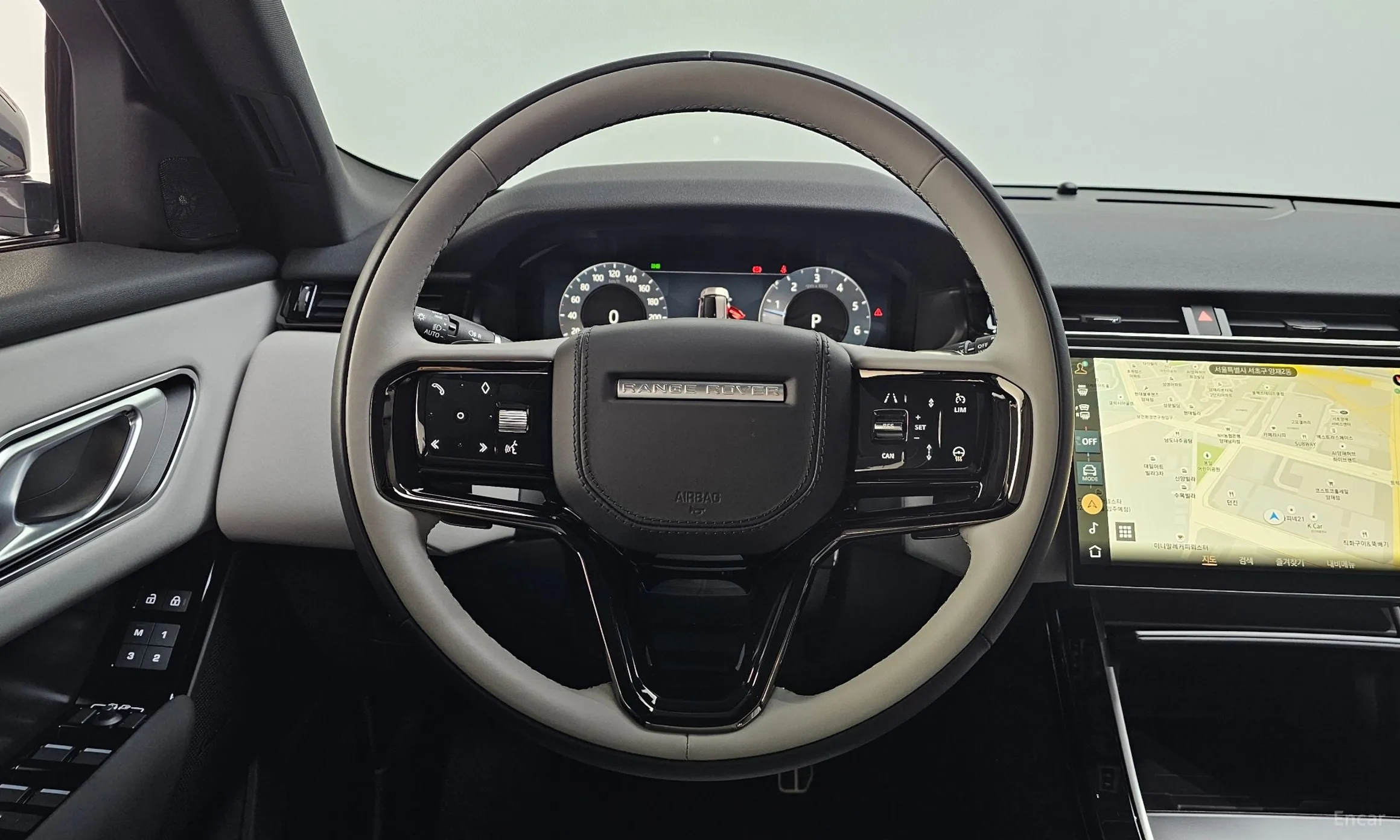 Land Rover Range Rover Bella превью 13