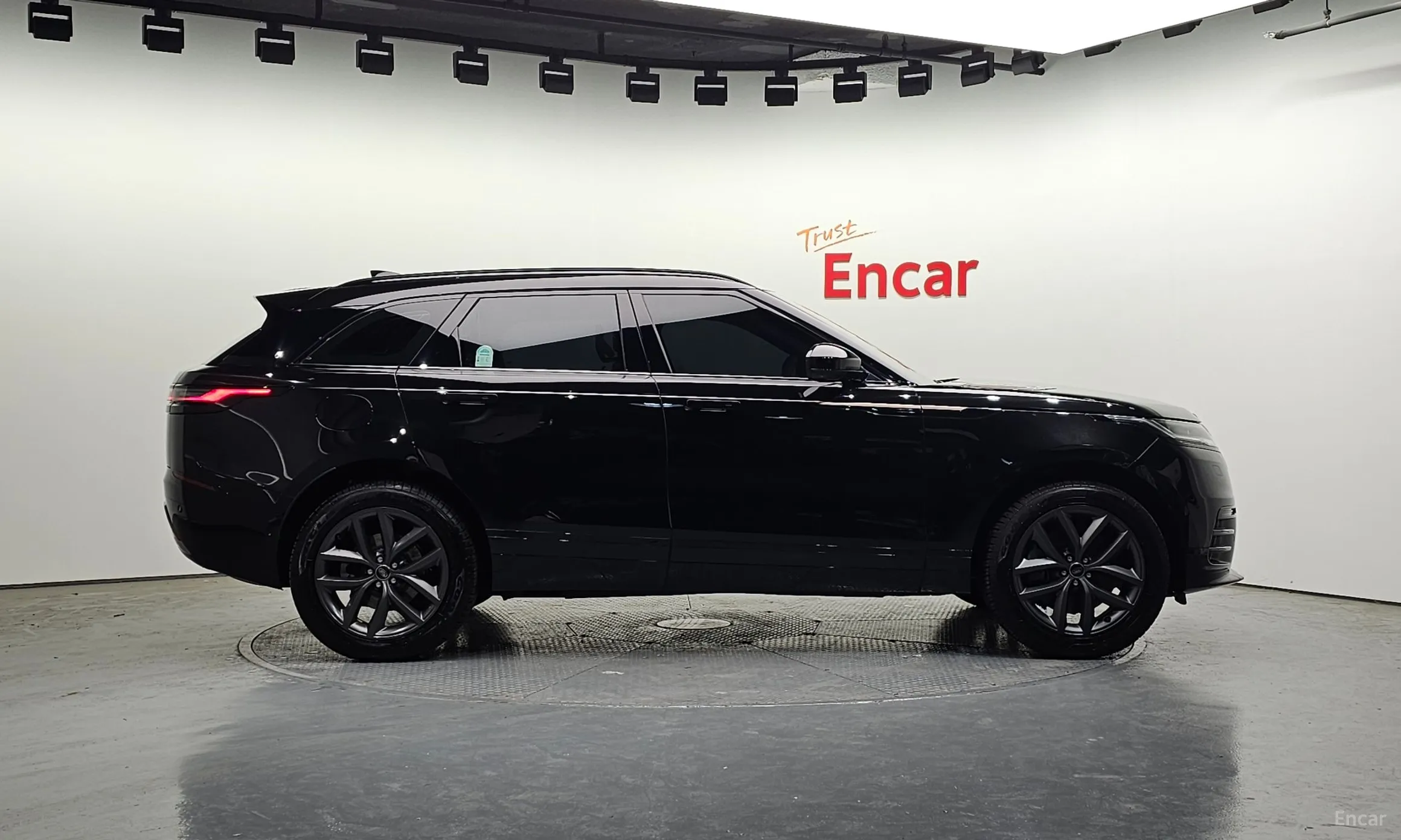 Land Rover Range Rover Bella превью 6