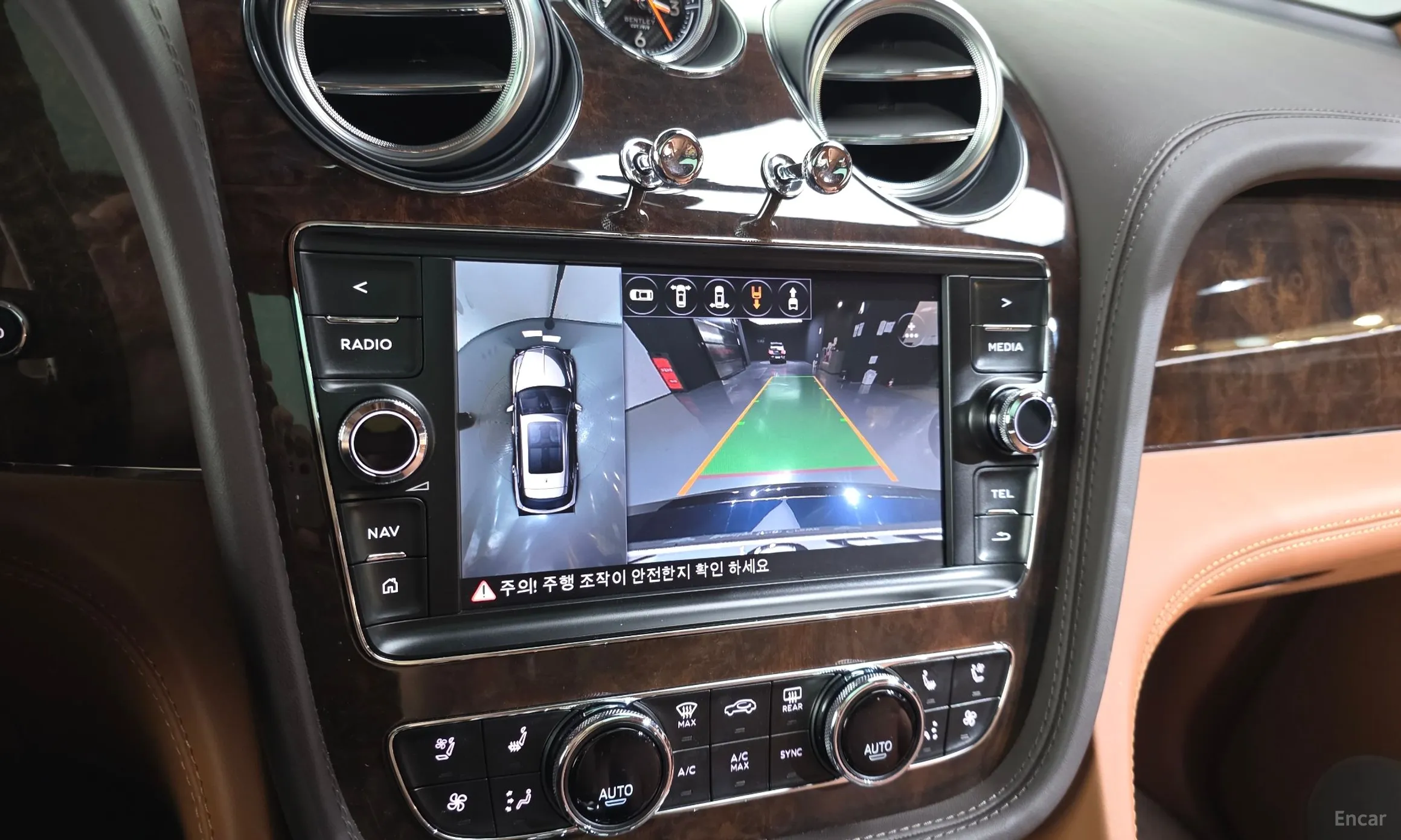 Bentley Bentayga превью 15