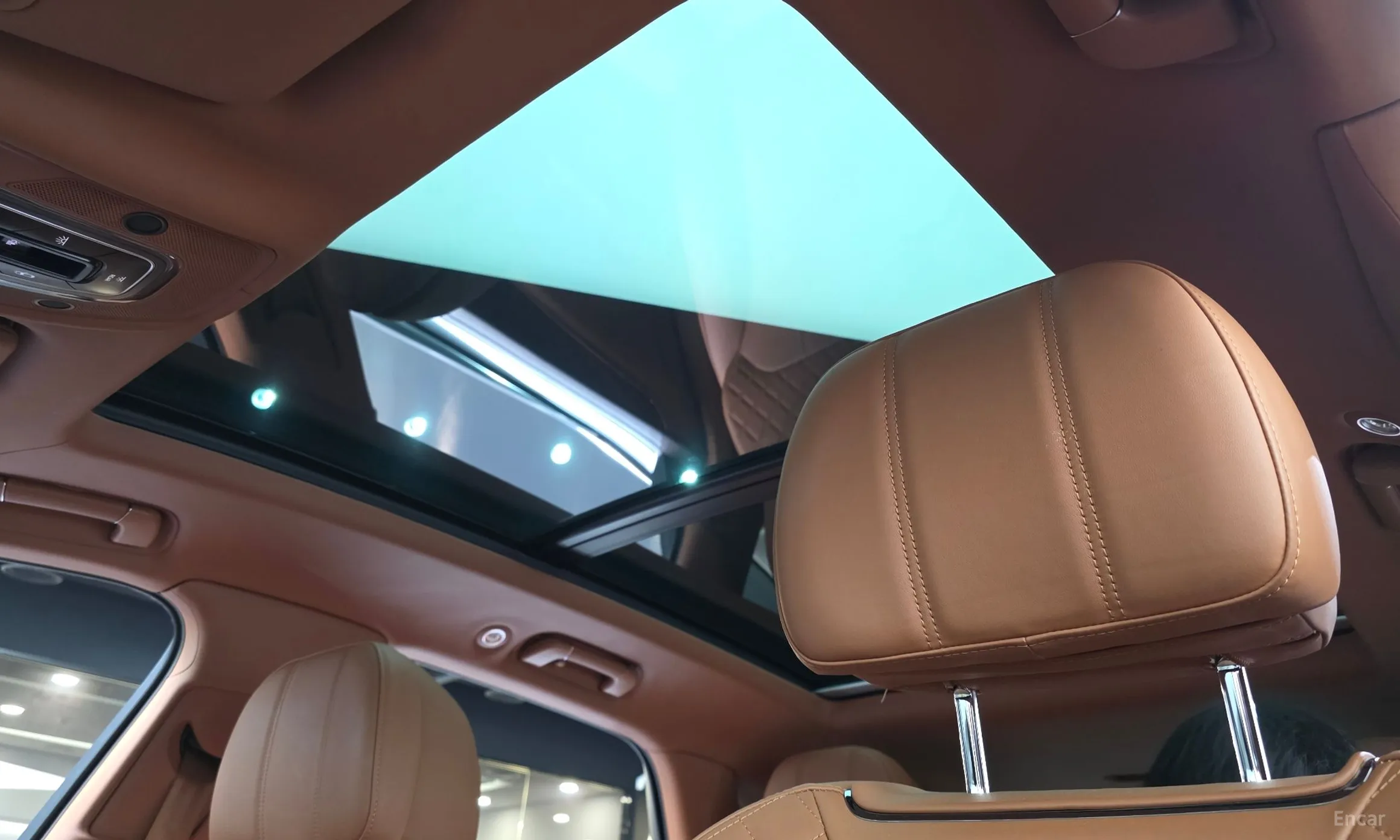 Bentley Bentayga превью 19