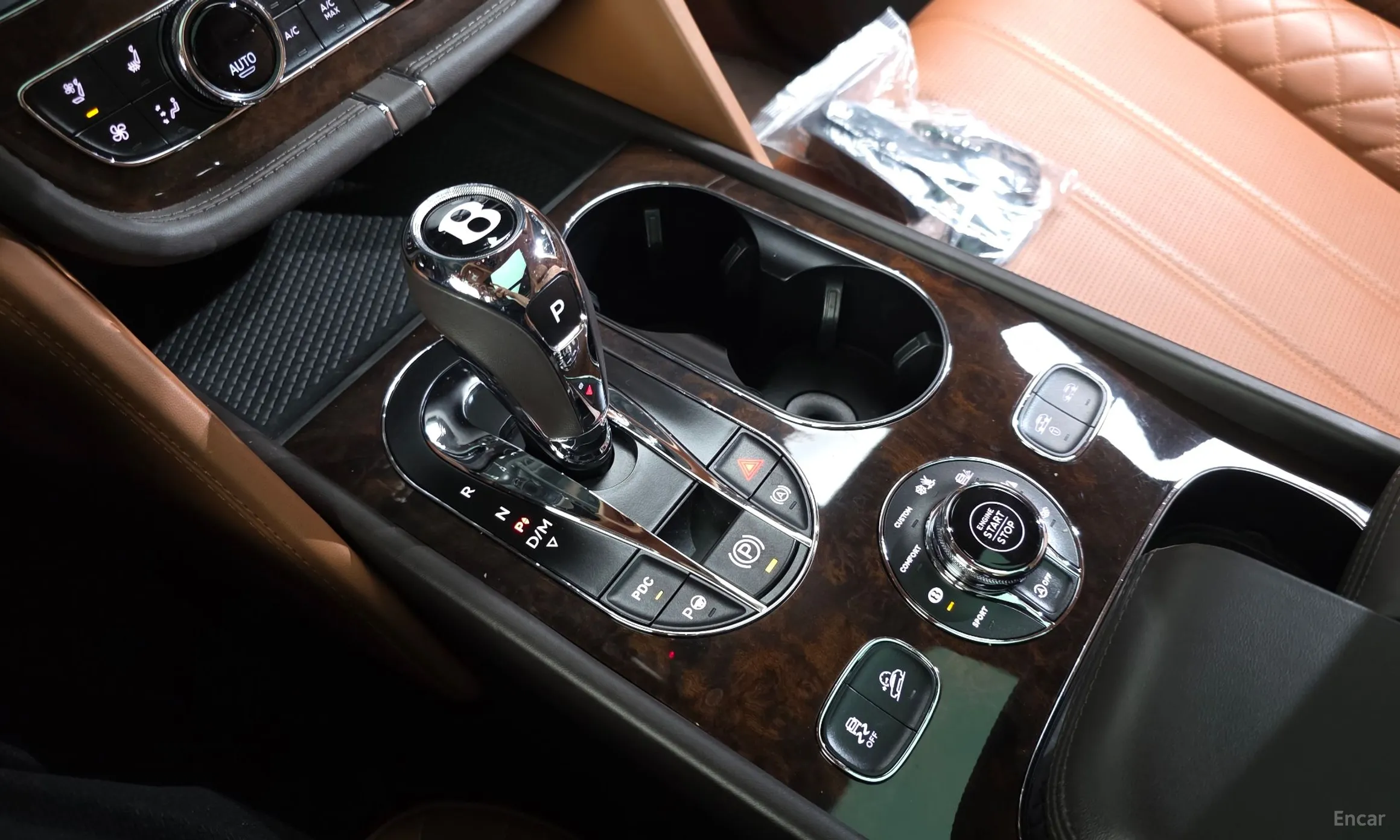 Bentley Bentayga превью 9