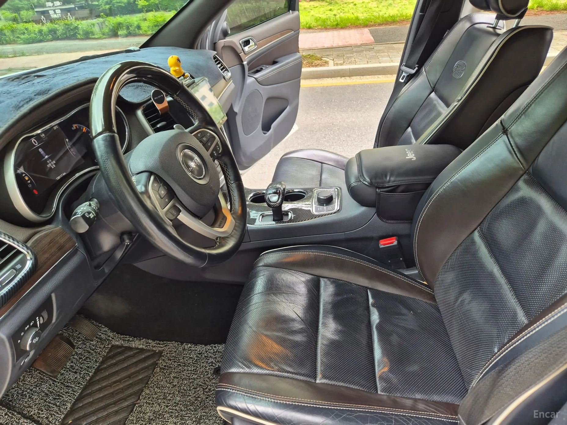 Jeep Grand Cherokee превью 10