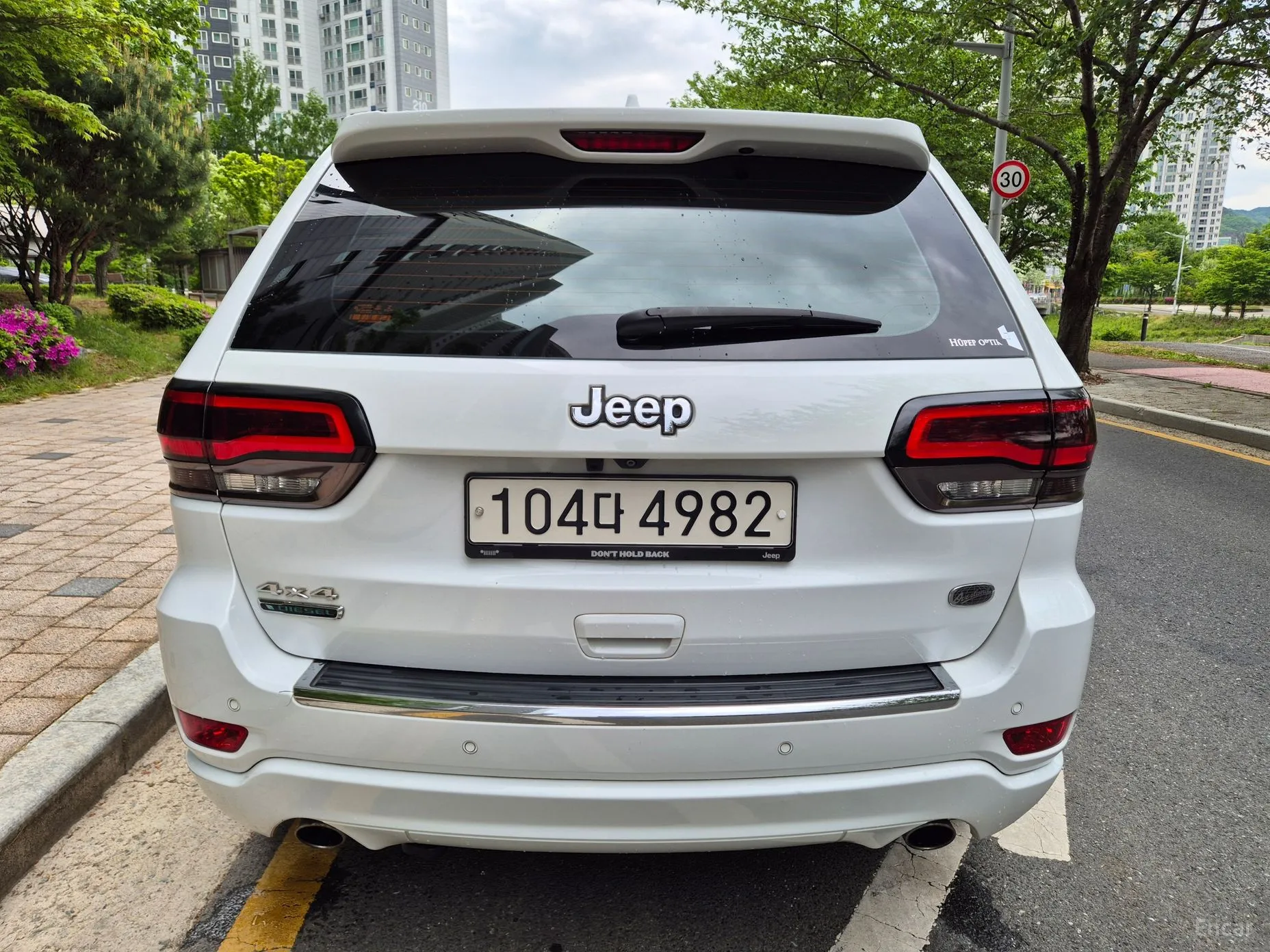 Jeep Grand Cherokee превью 5