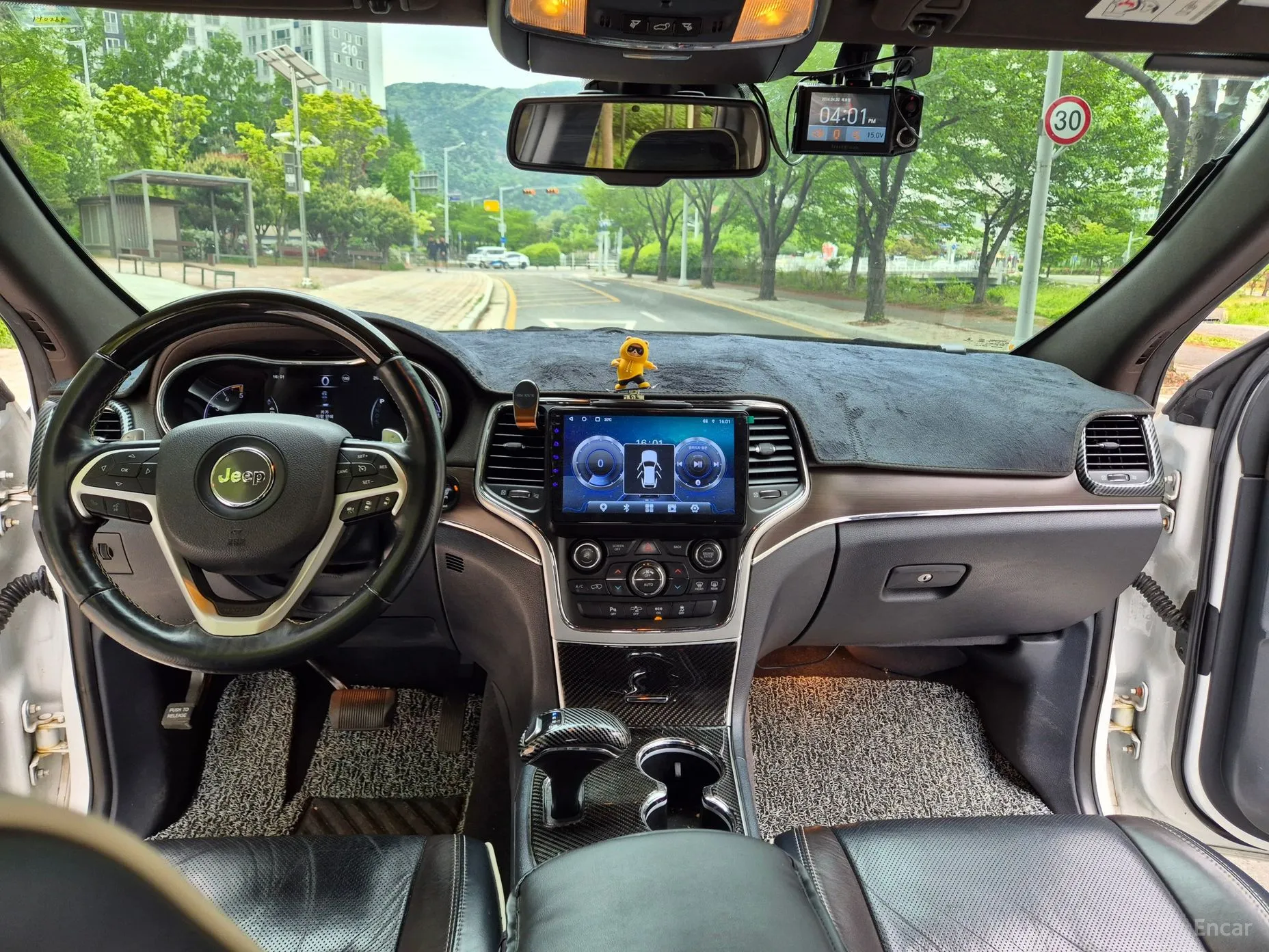 Jeep Grand Cherokee превью 9