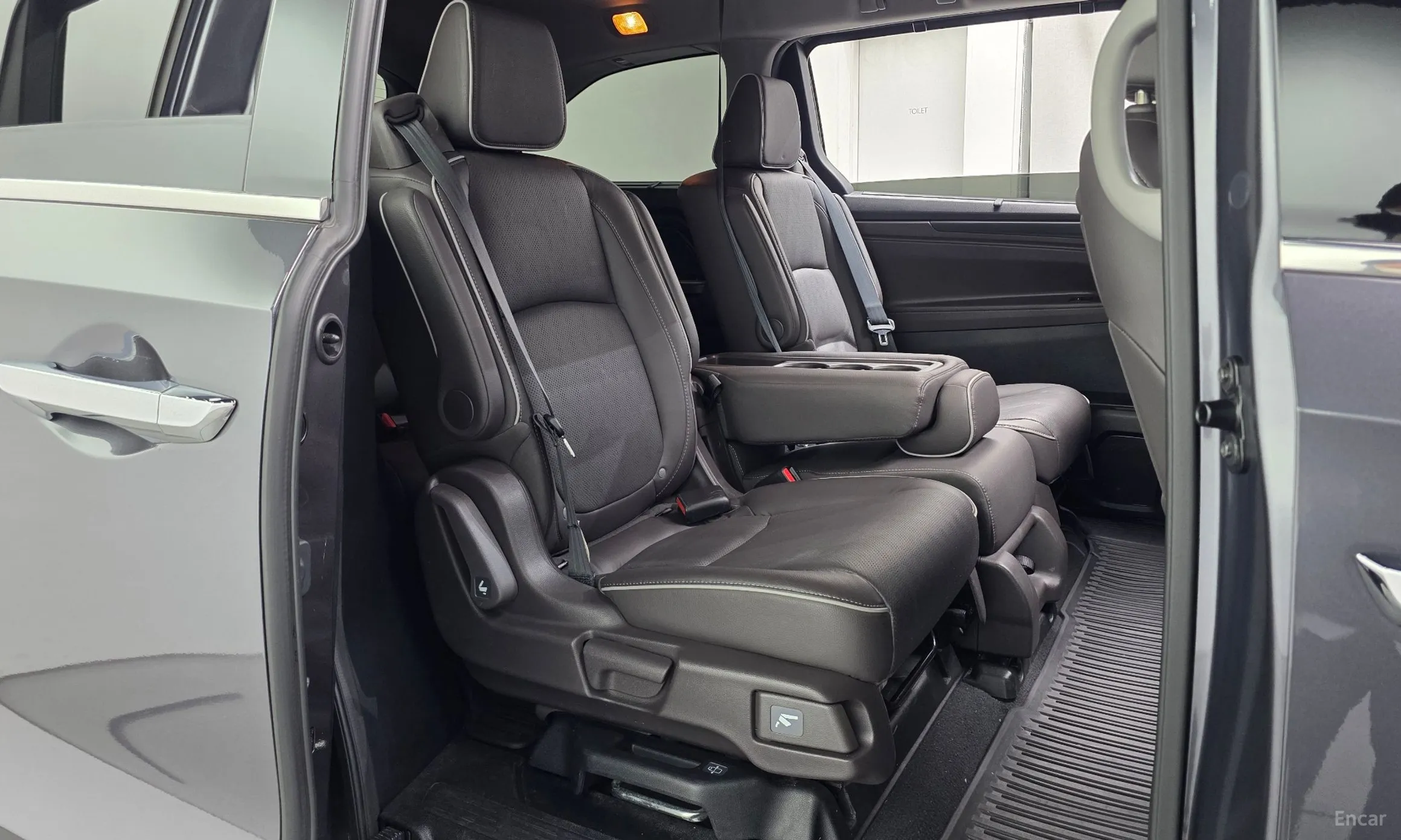 Honda Odyssey превью 11