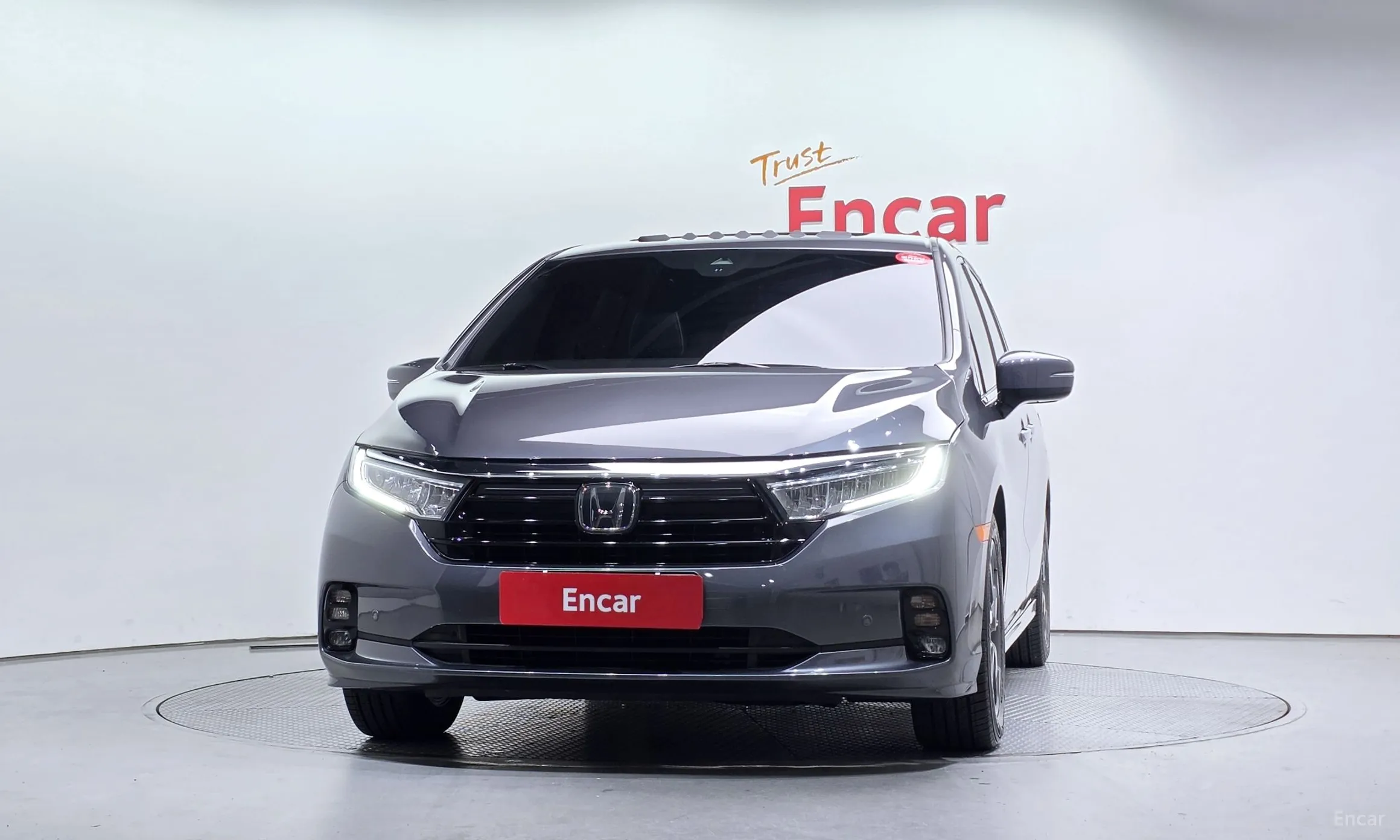 Honda Odyssey превью 3