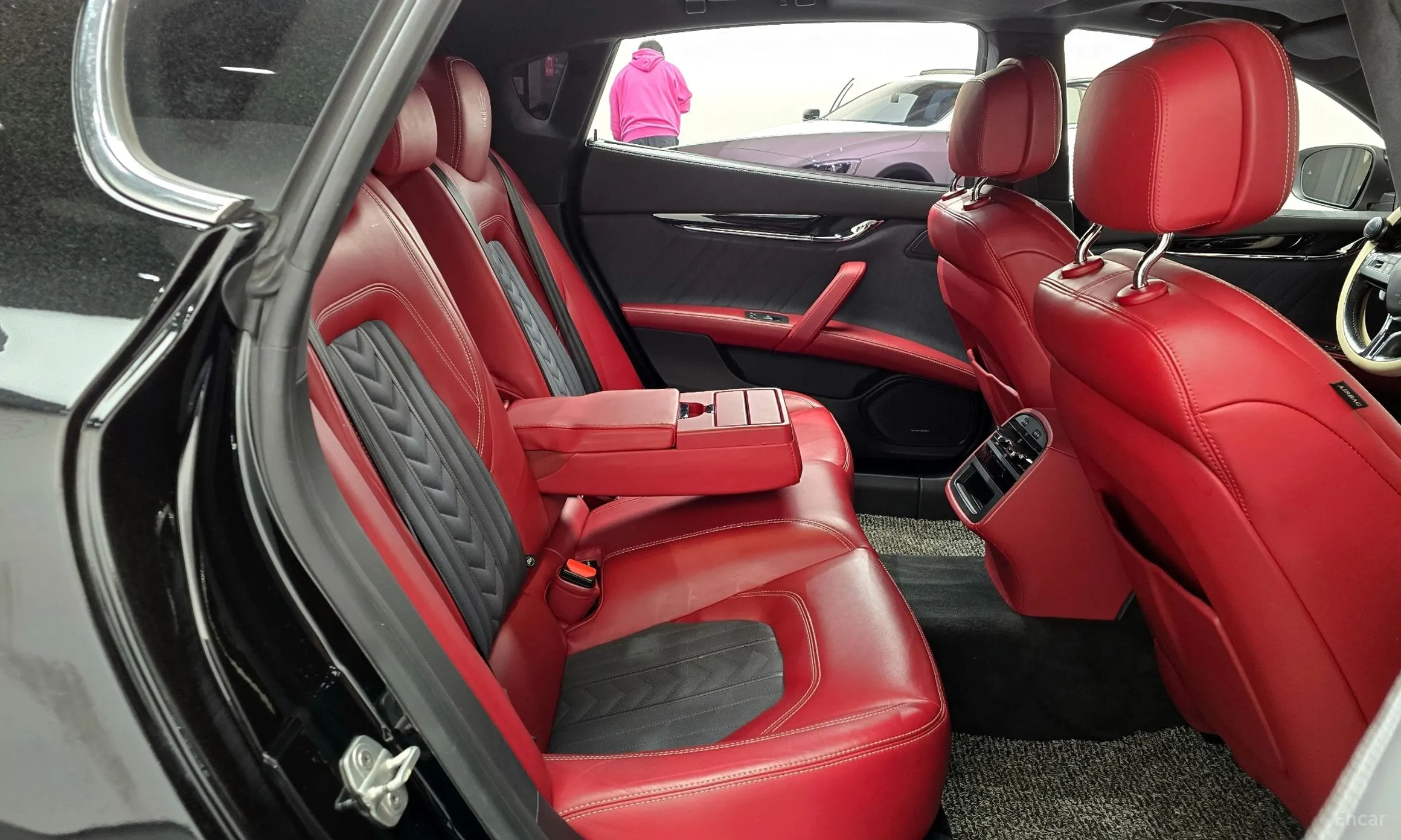Maserati Quattroporte превью 11