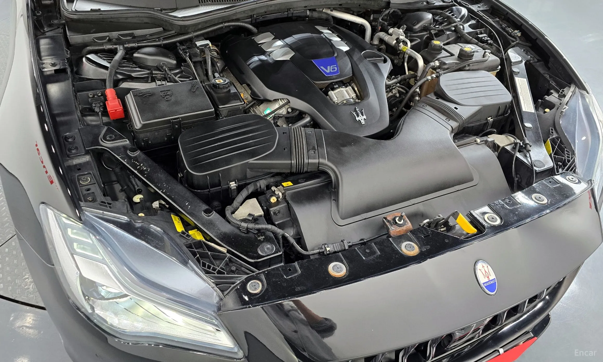 Maserati Quattroporte превью 6