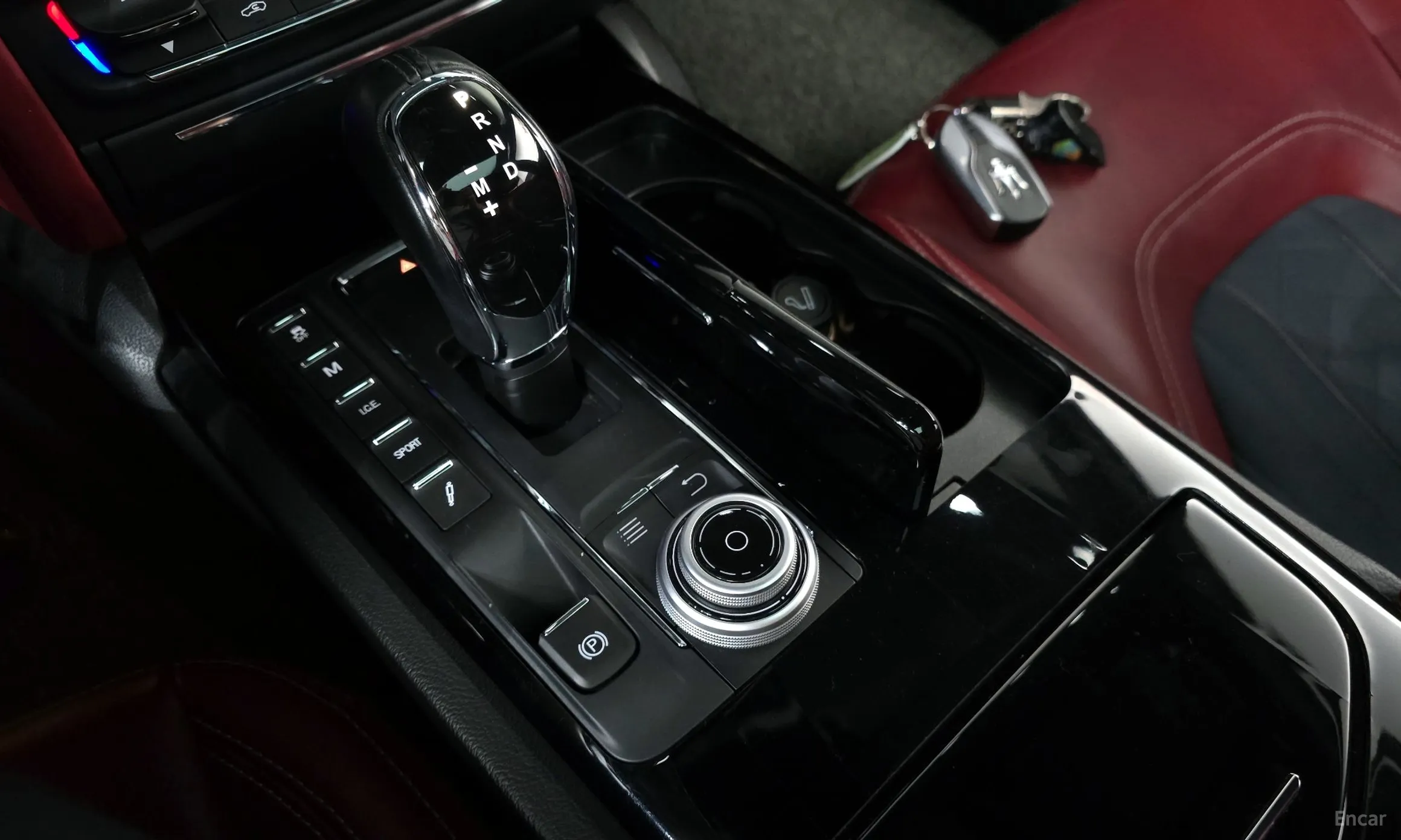 Maserati Quattroporte превью 9