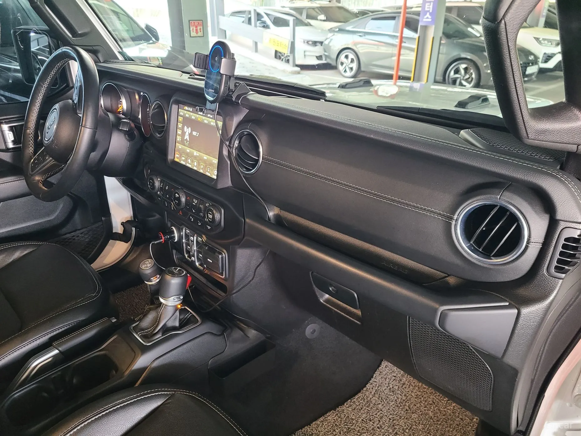 Jeep Wrangler (JL) превью 12