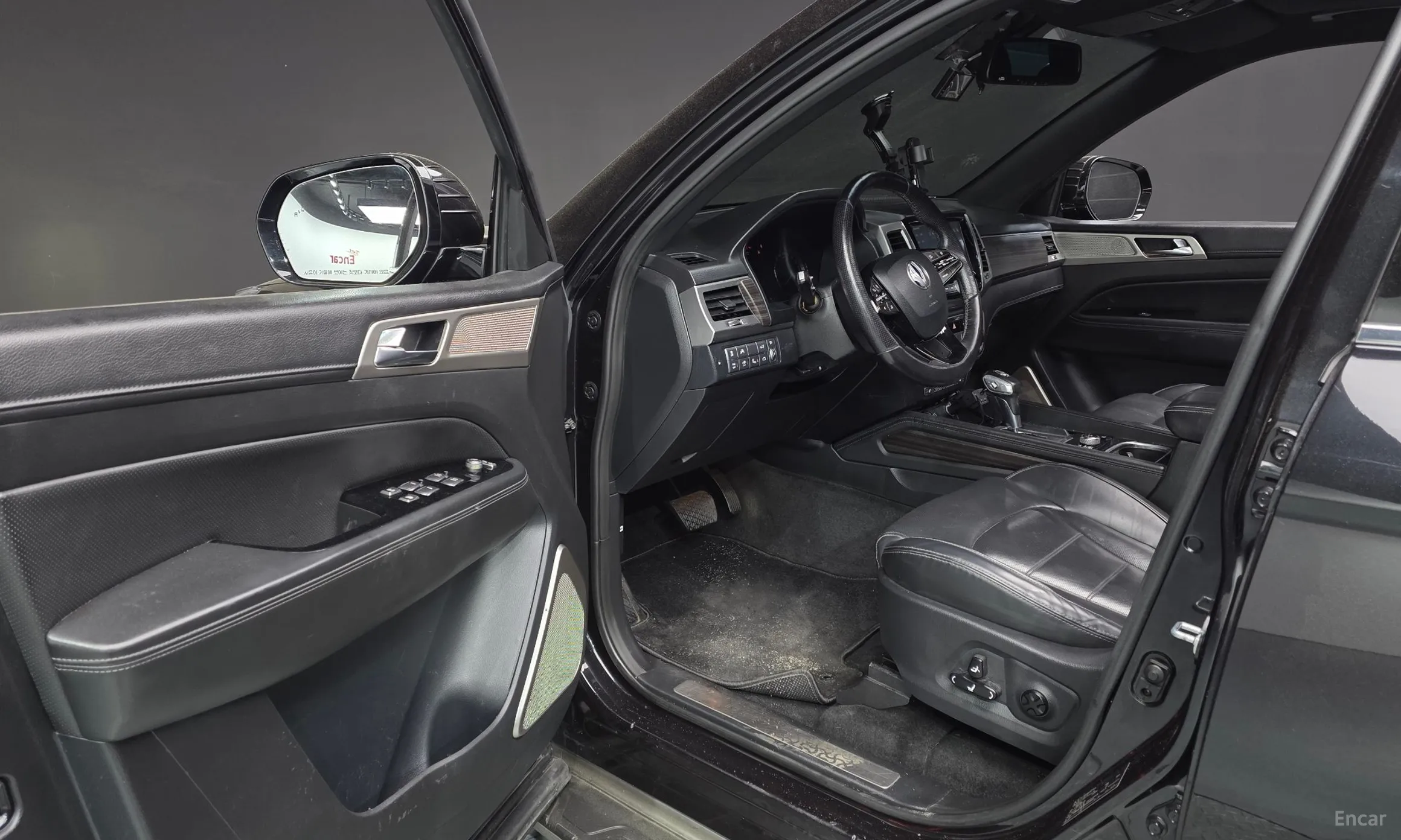 KG Mobility (SsangYong) G4 Rexton превью 10