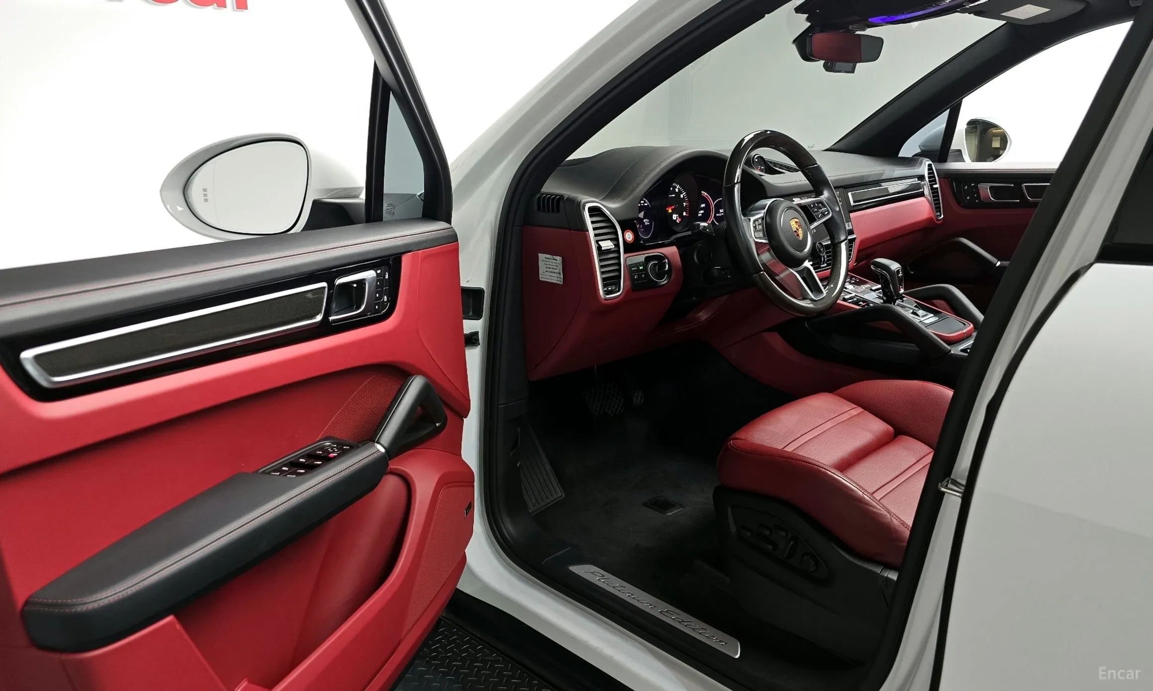 Porsche Cayenne (PO536) превью 10