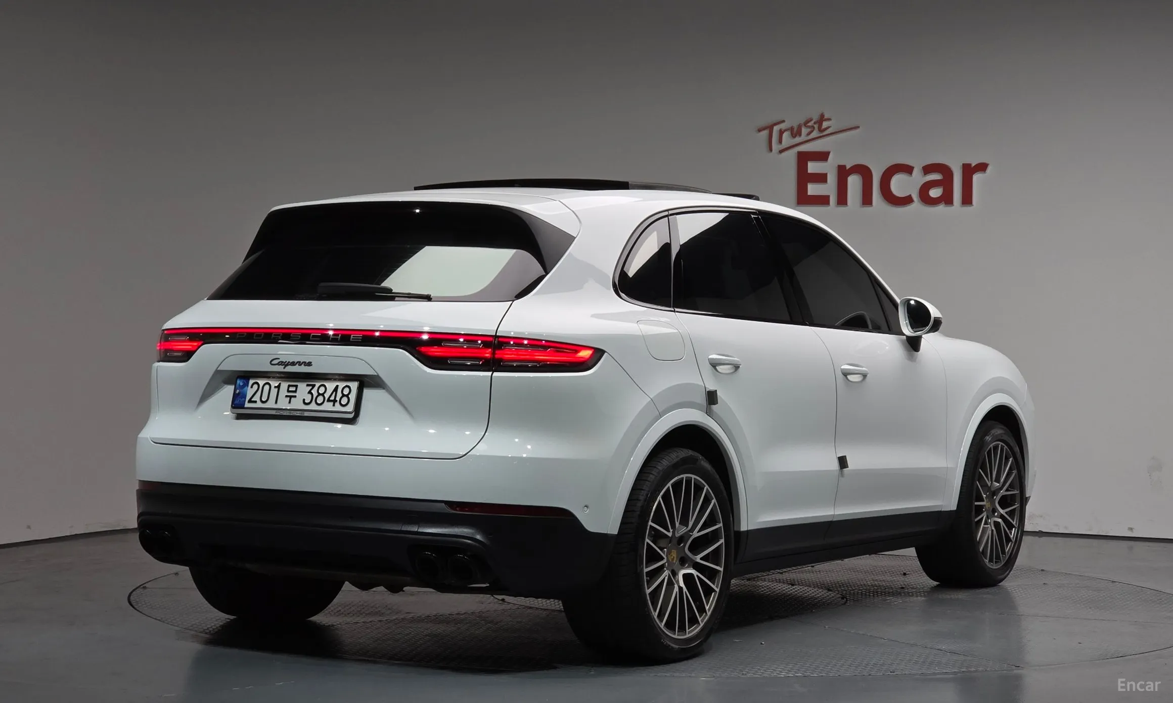 Porsche Cayenne (PO536) превью 2
