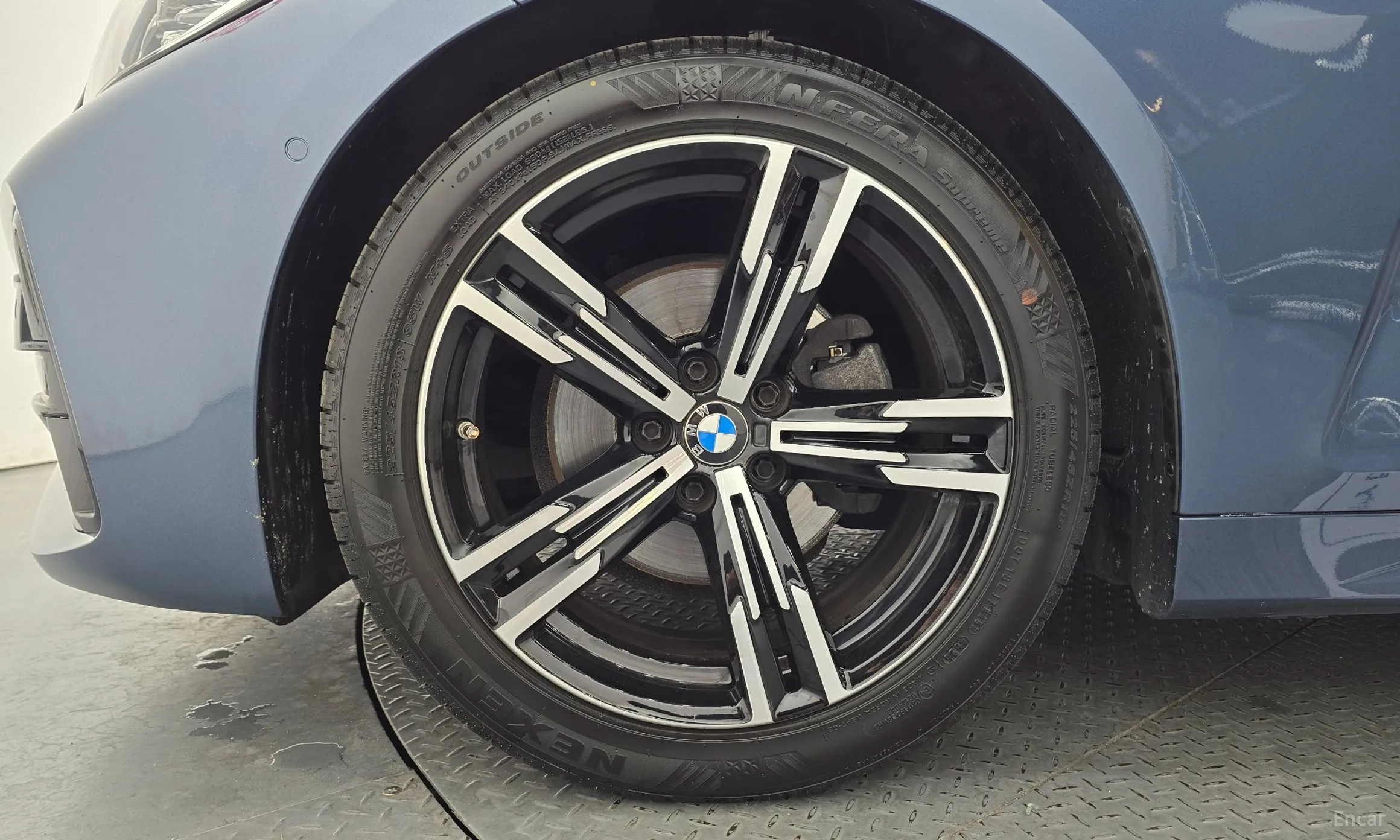 BMW Series 4 (G22) превью 5