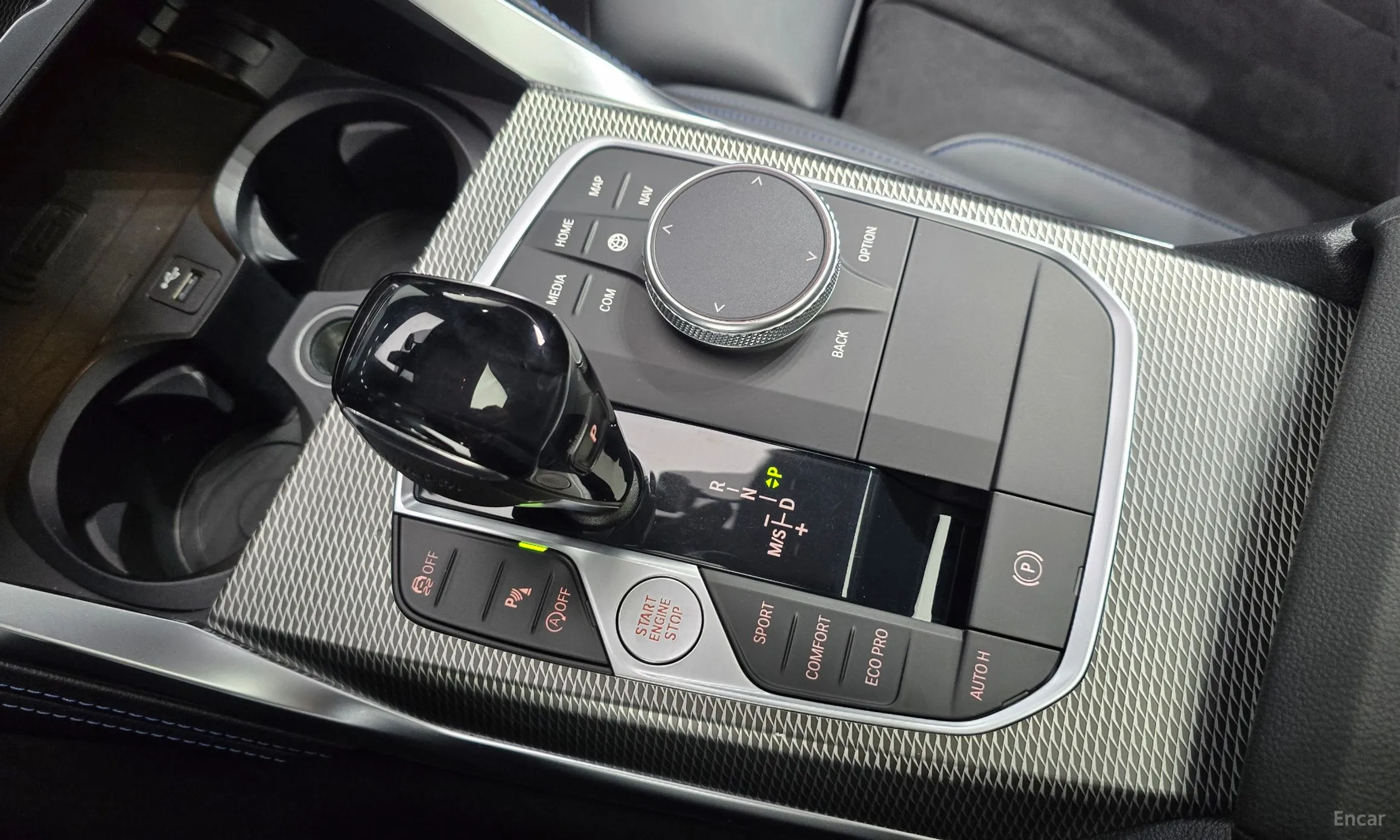BMW Series 4 (G22) превью 9