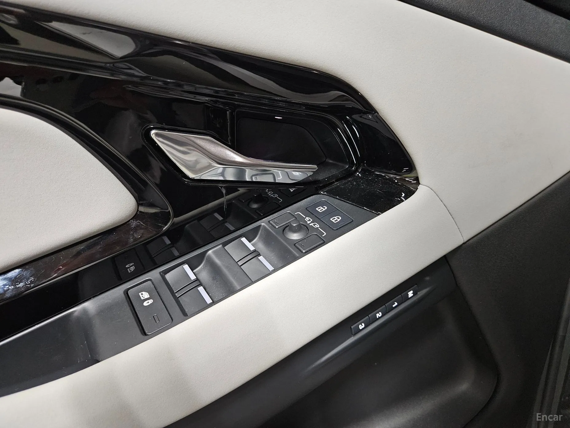 Land Rover Range Rover Evoque 2nd Generation превью 15