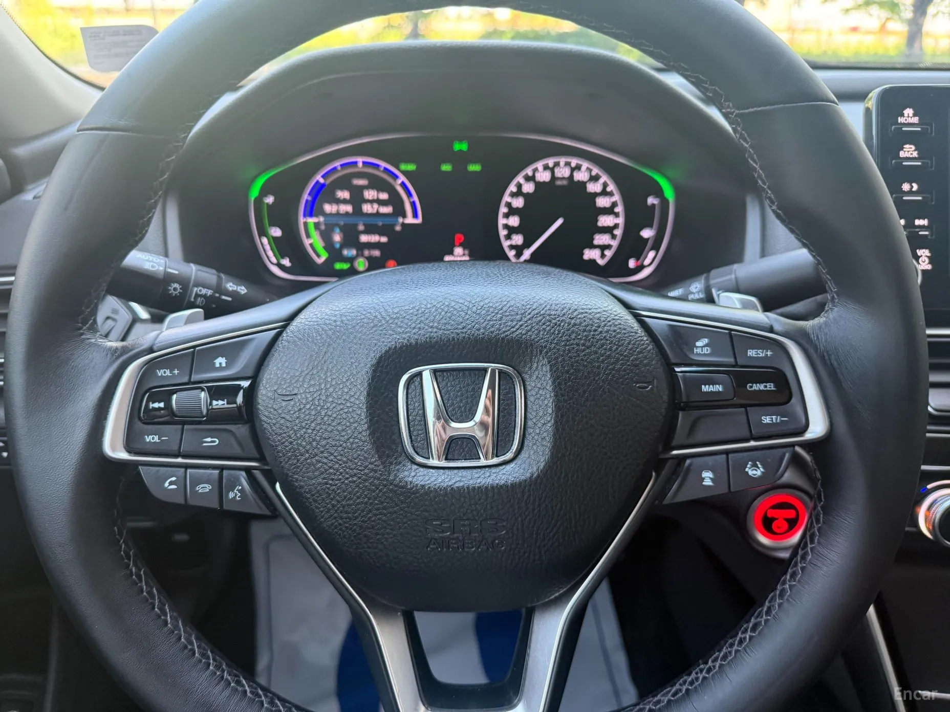 Honda Accord 10th Generation превью 14