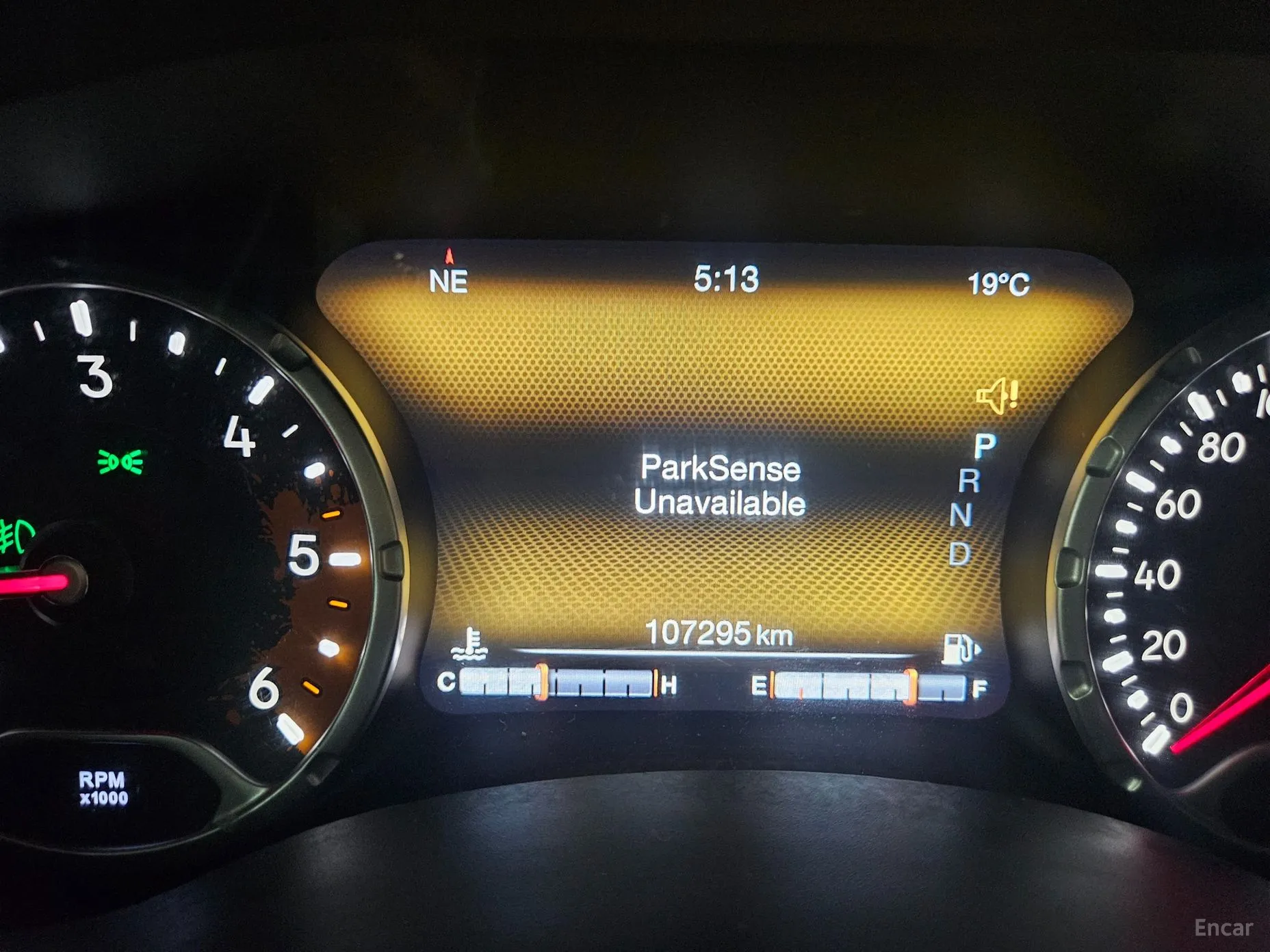 Jeep Renegade превью 7