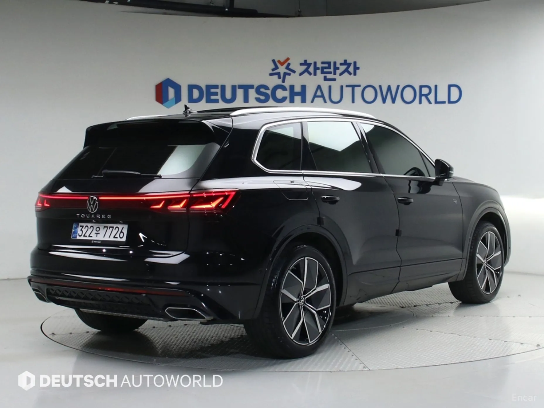 Volkswagen Touareg 3rd Generation превью 2