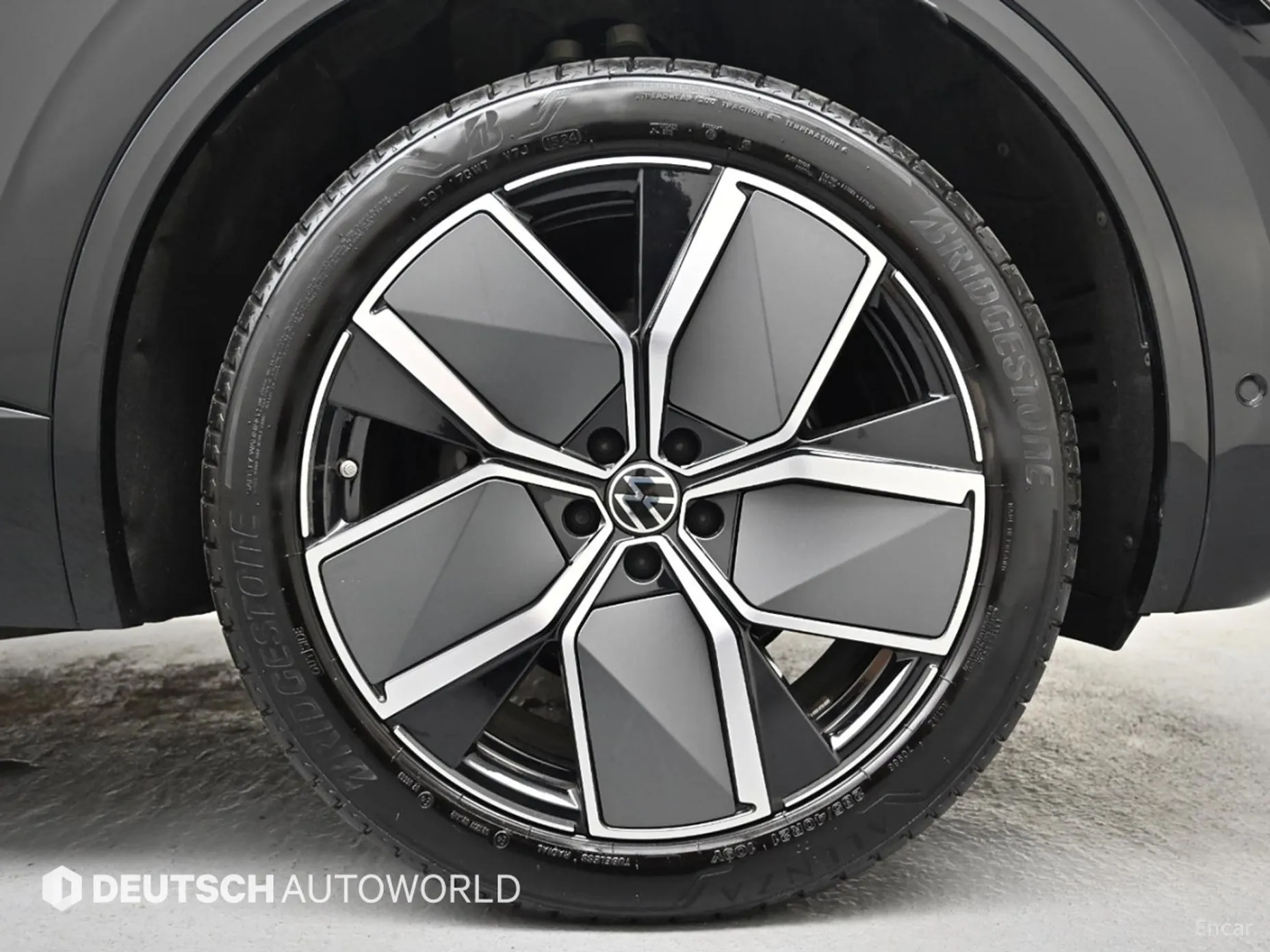 Volkswagen Touareg 3rd Generation превью 5
