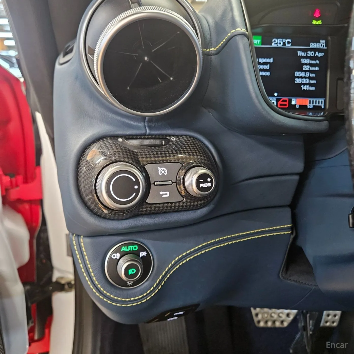 Ferrari Portofino превью 14