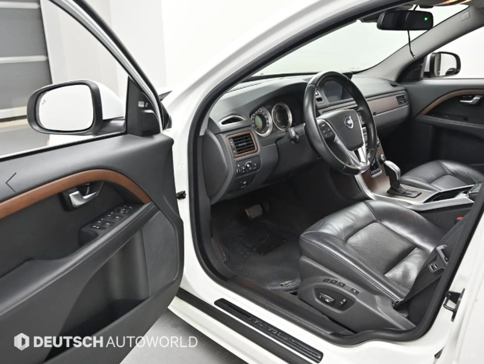 Volvo S80 превью 11