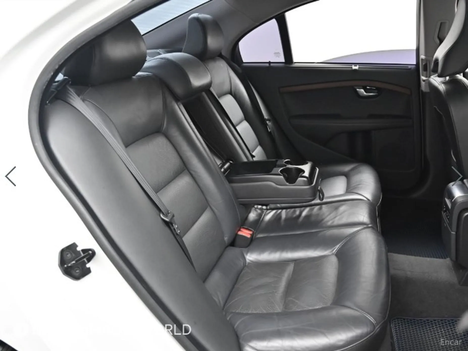 Volvo S80 превью 12