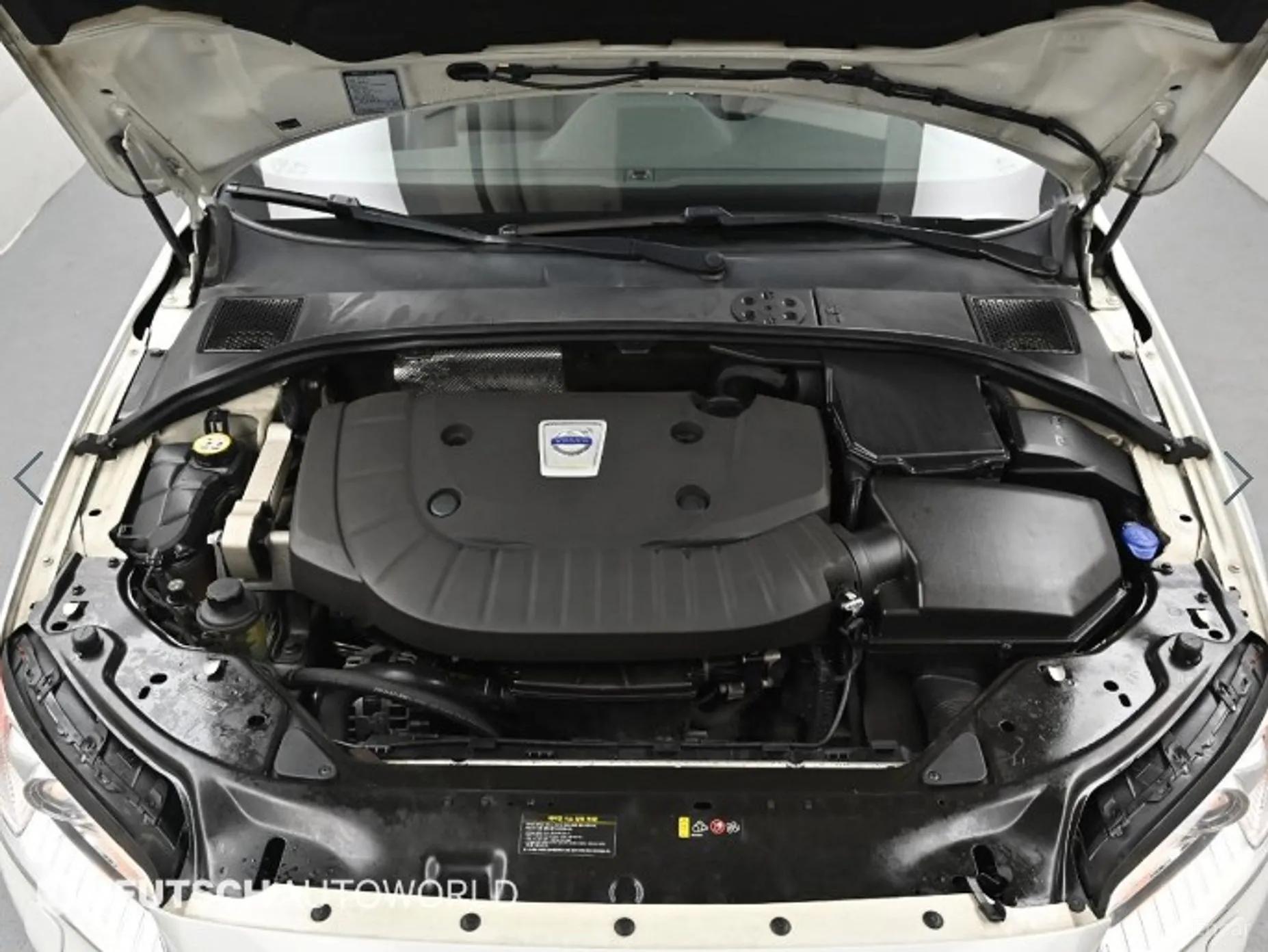 Volvo S80 превью 6
