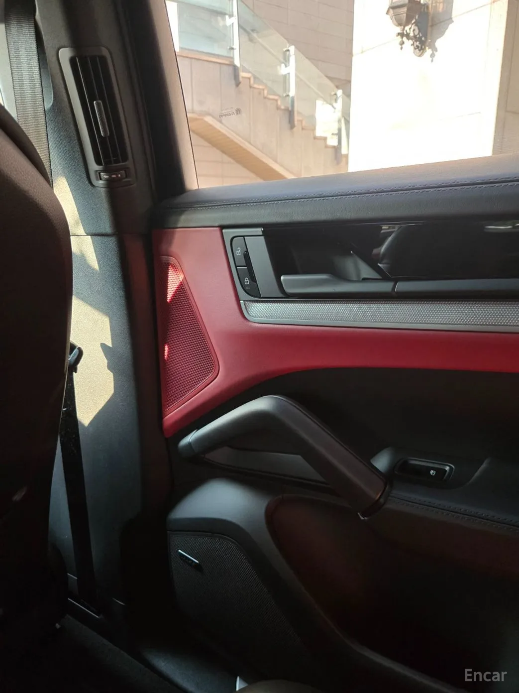 Porsche Cayenne (PO536) превью 17
