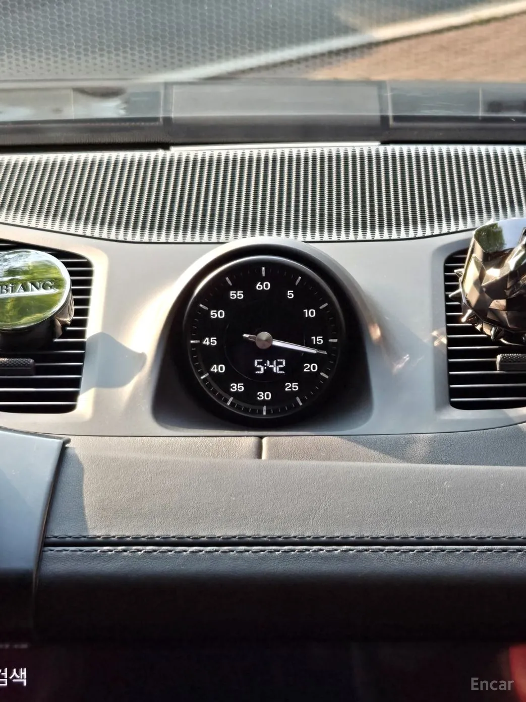 Porsche Cayenne (PO536) превью 18