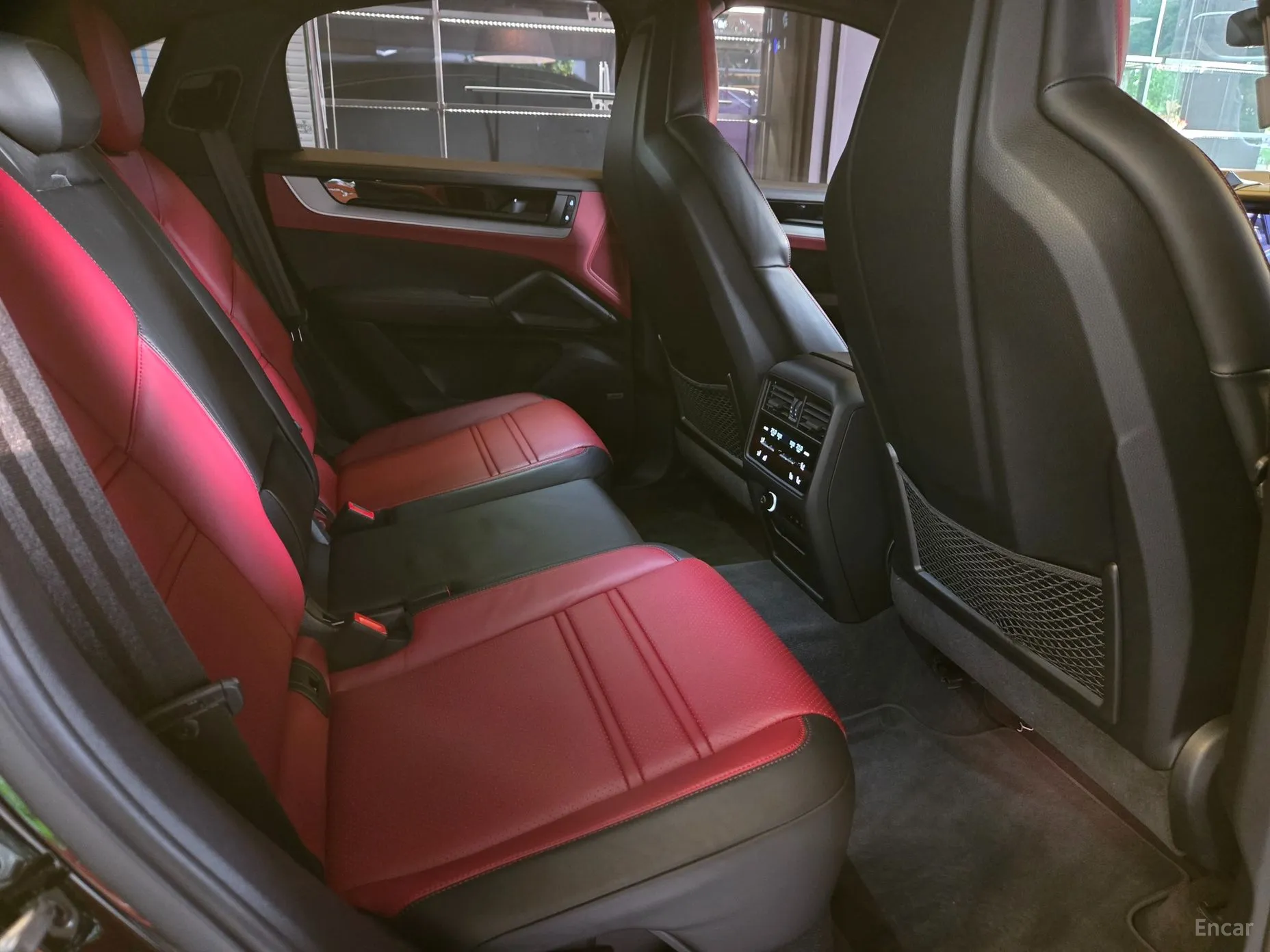 Porsche Cayenne (PO536) превью 7