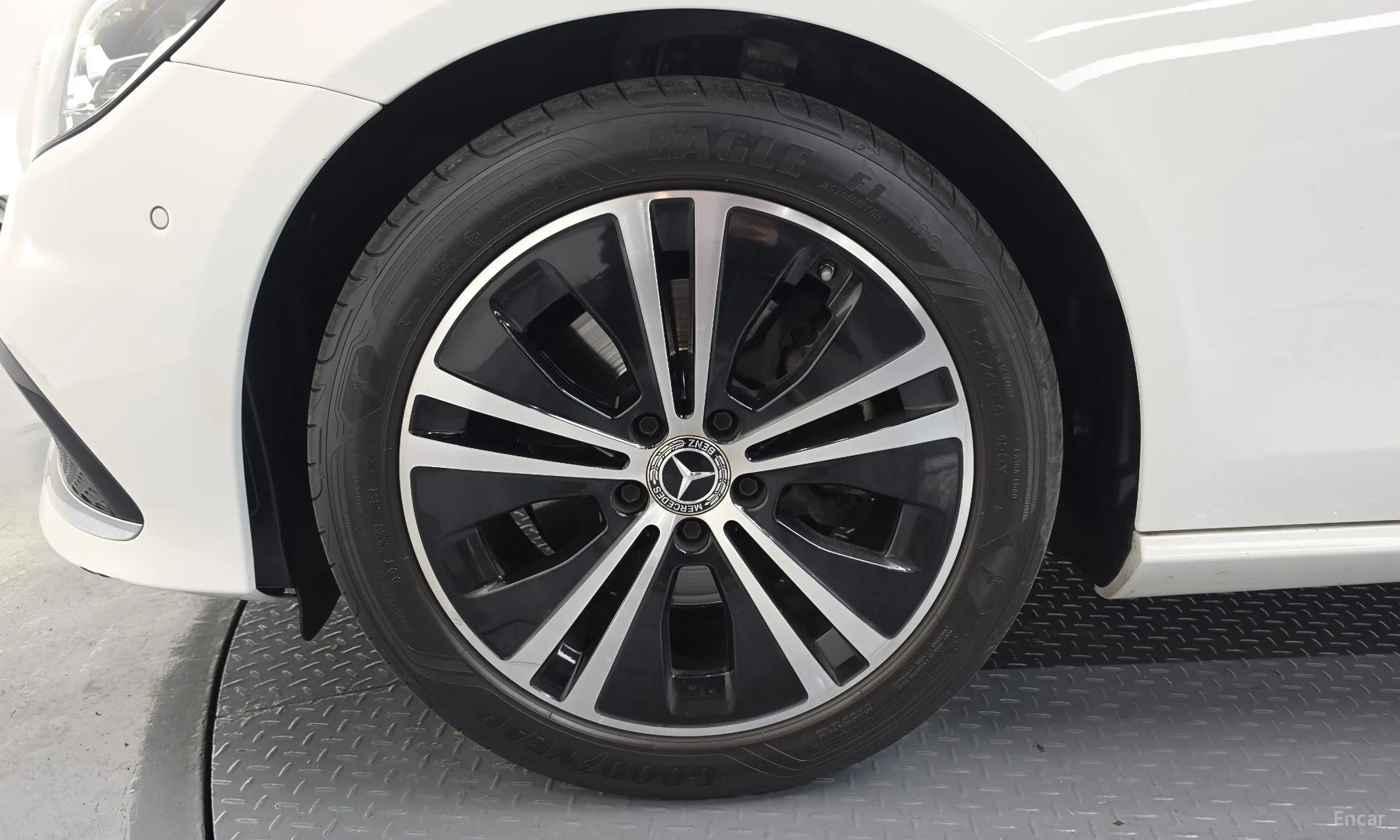 Mercedes Benz E-Class W213 превью 5