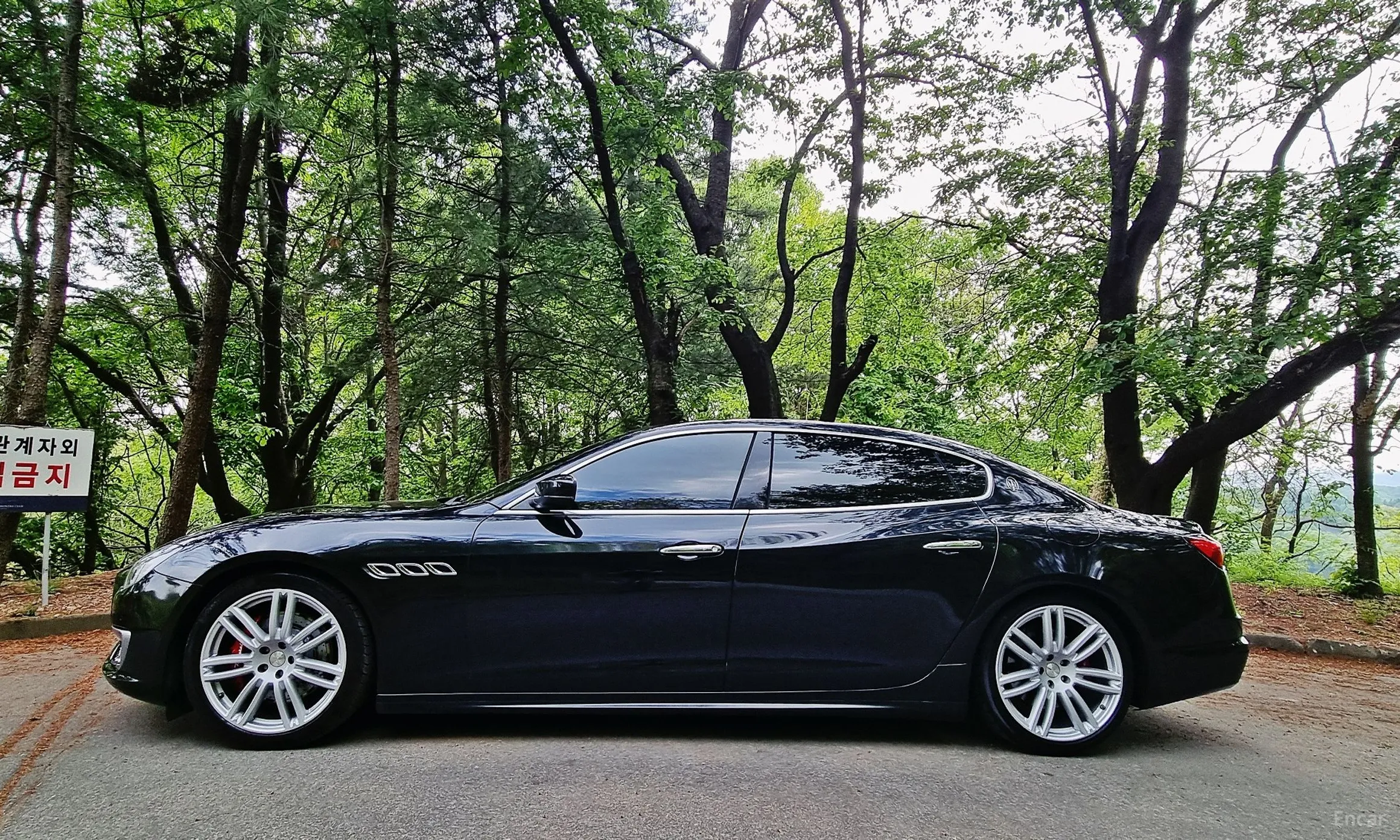 Maserati Quattroporte превью 4