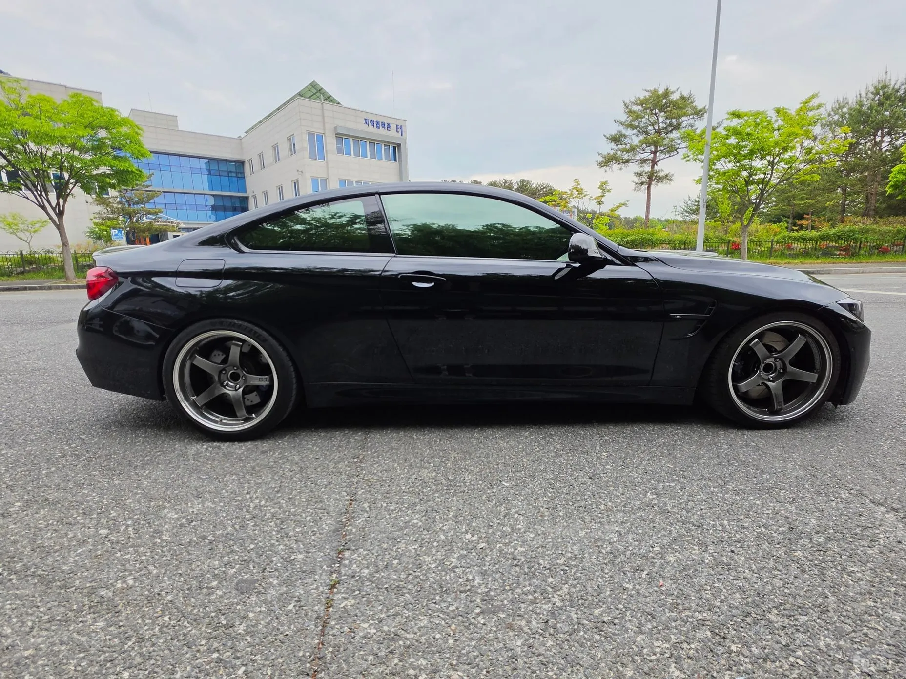 BMW M4 (F82) превью 7