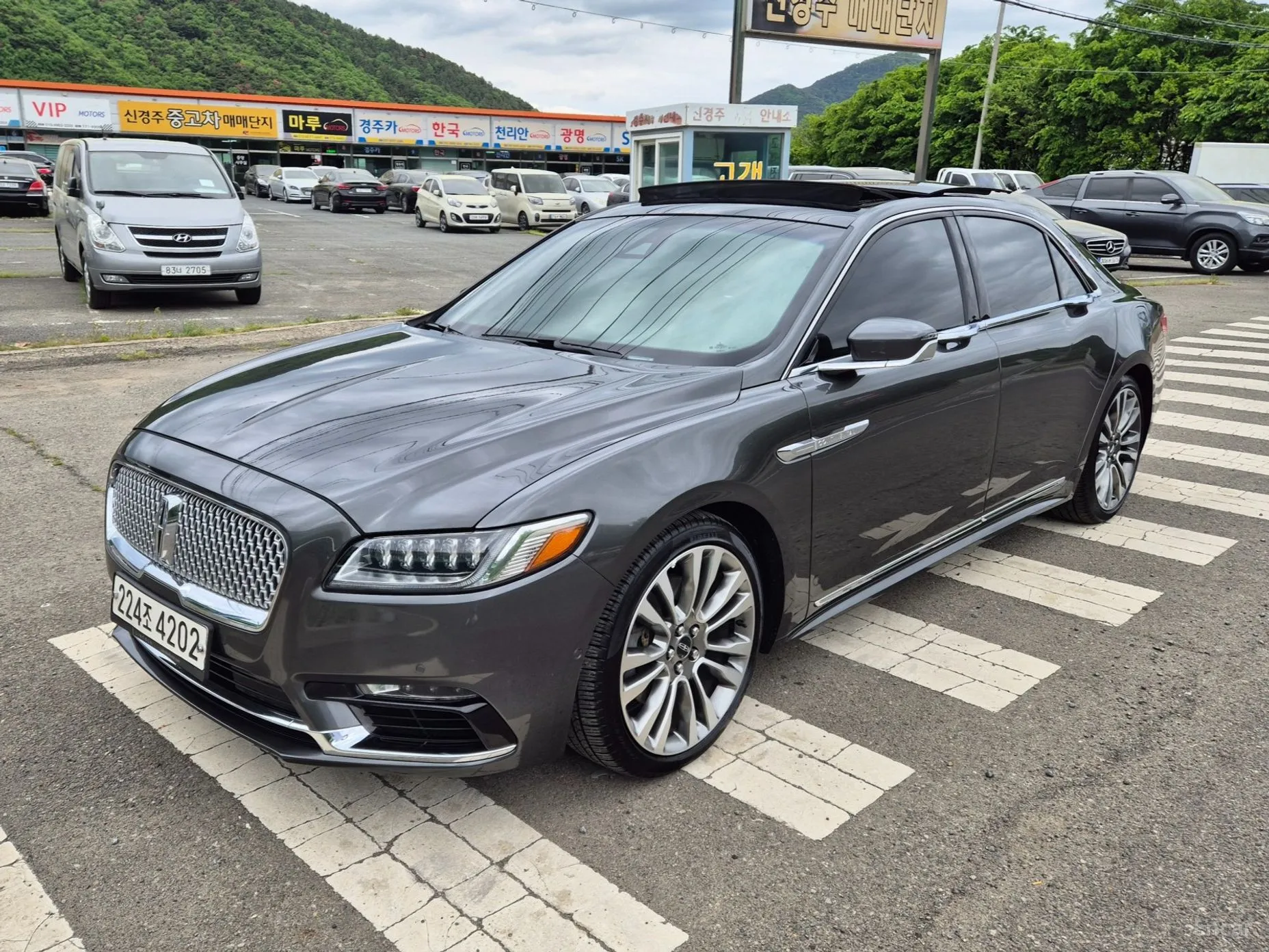 Lincoln Continental Gen 10