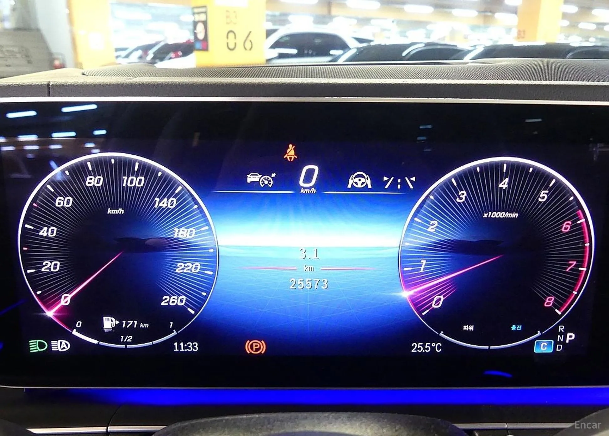 Mercedes Benz GLE-Class W167 превью 8