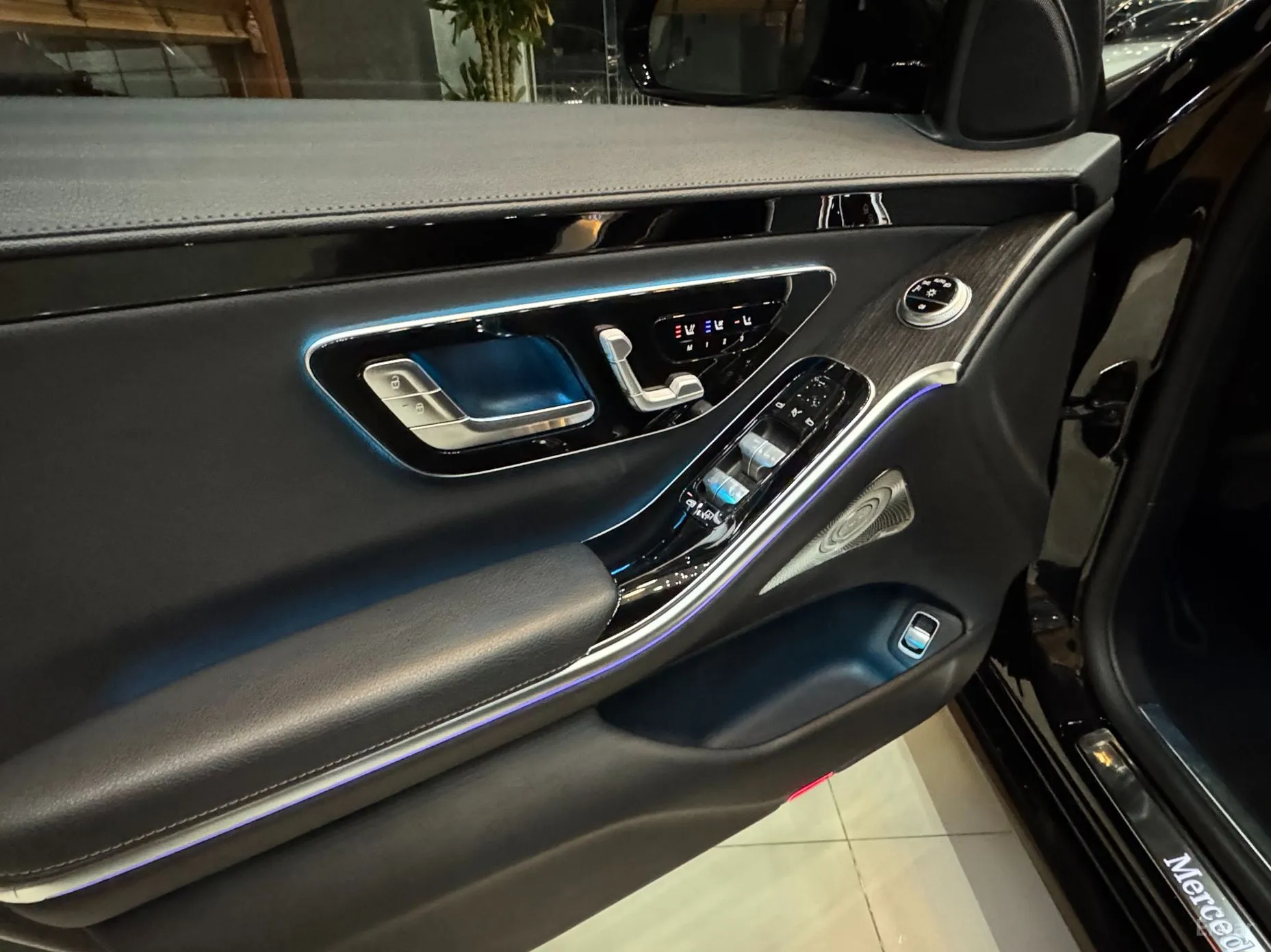 Mercedes Benz S-Class W223 превью 11