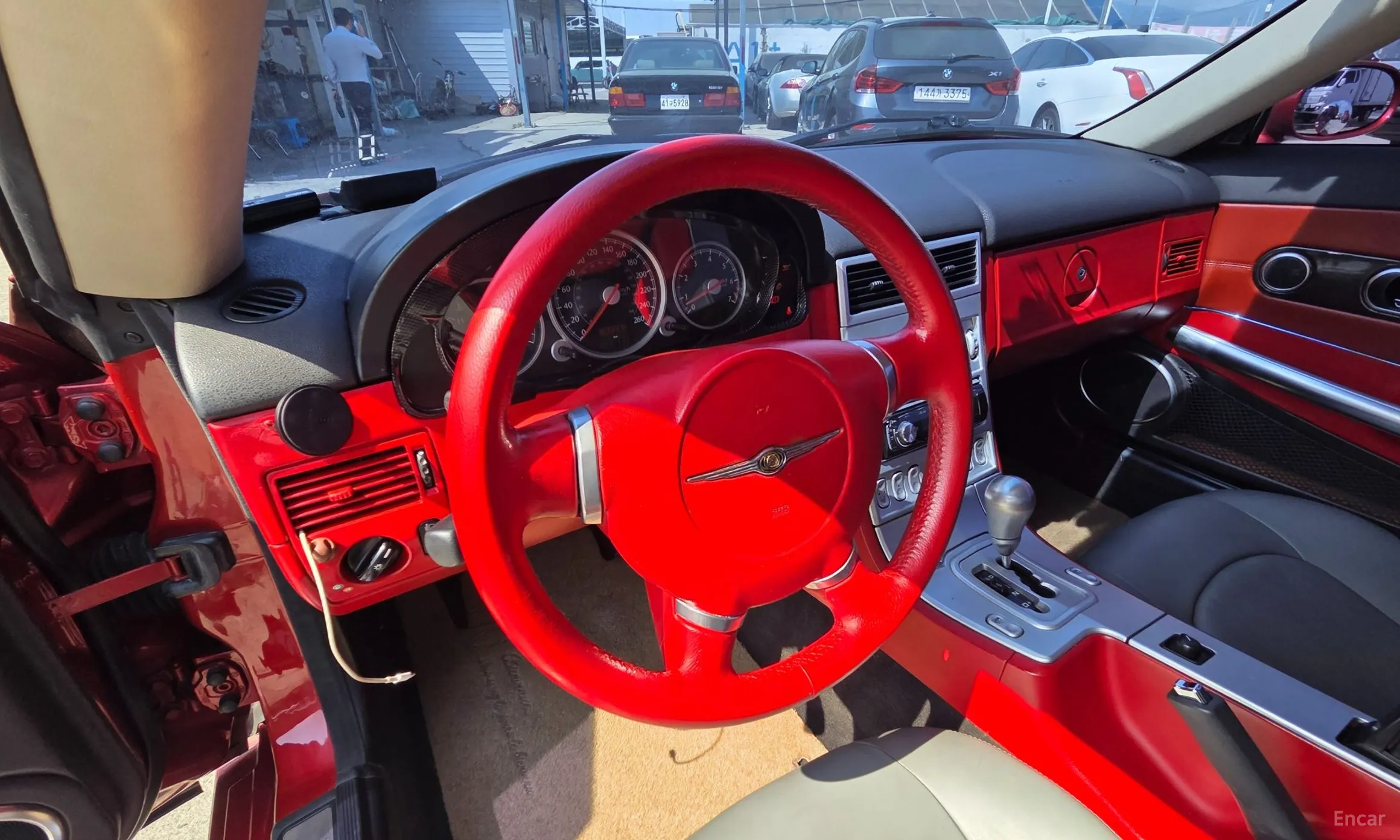 Chrysler Crossfire превью 12