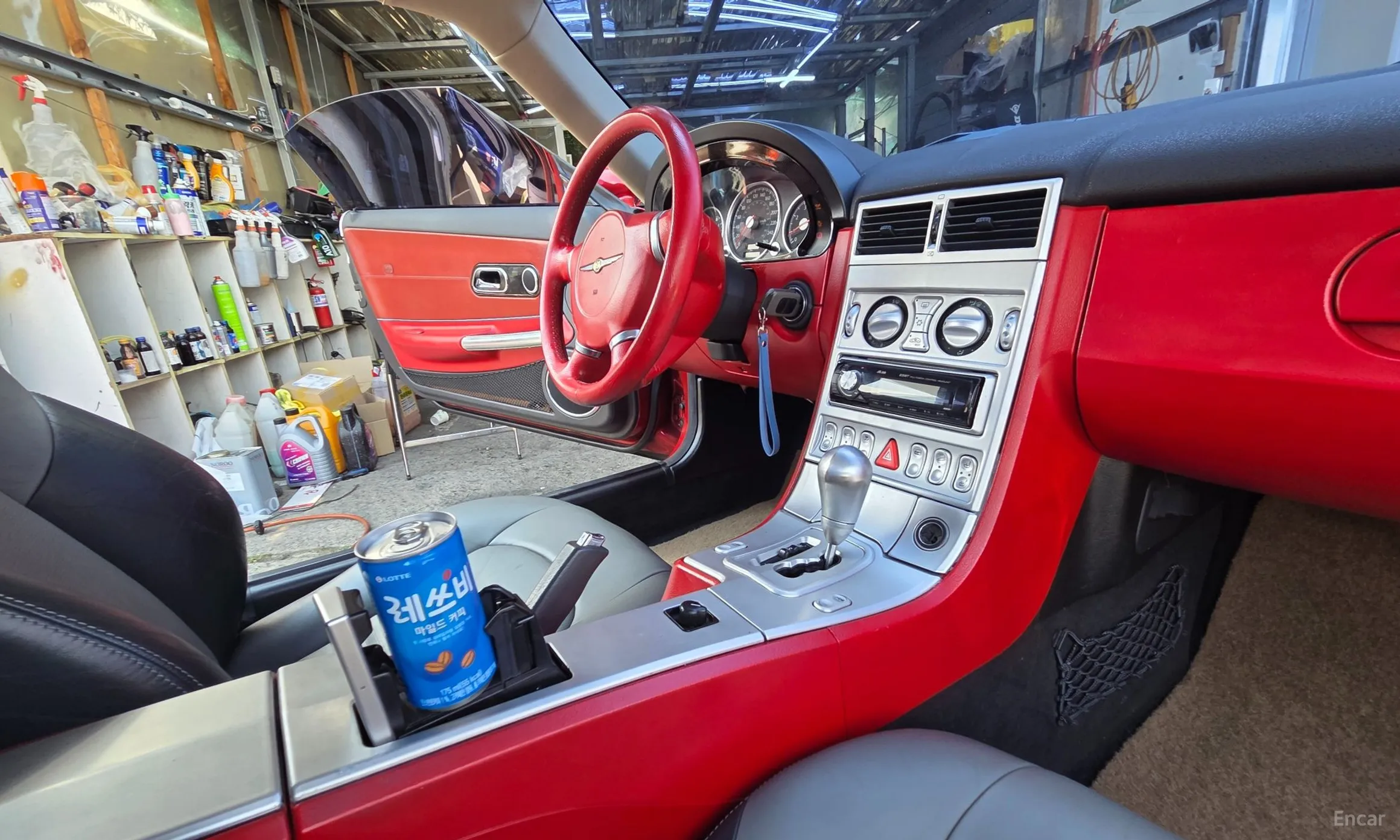 Chrysler Crossfire превью 13