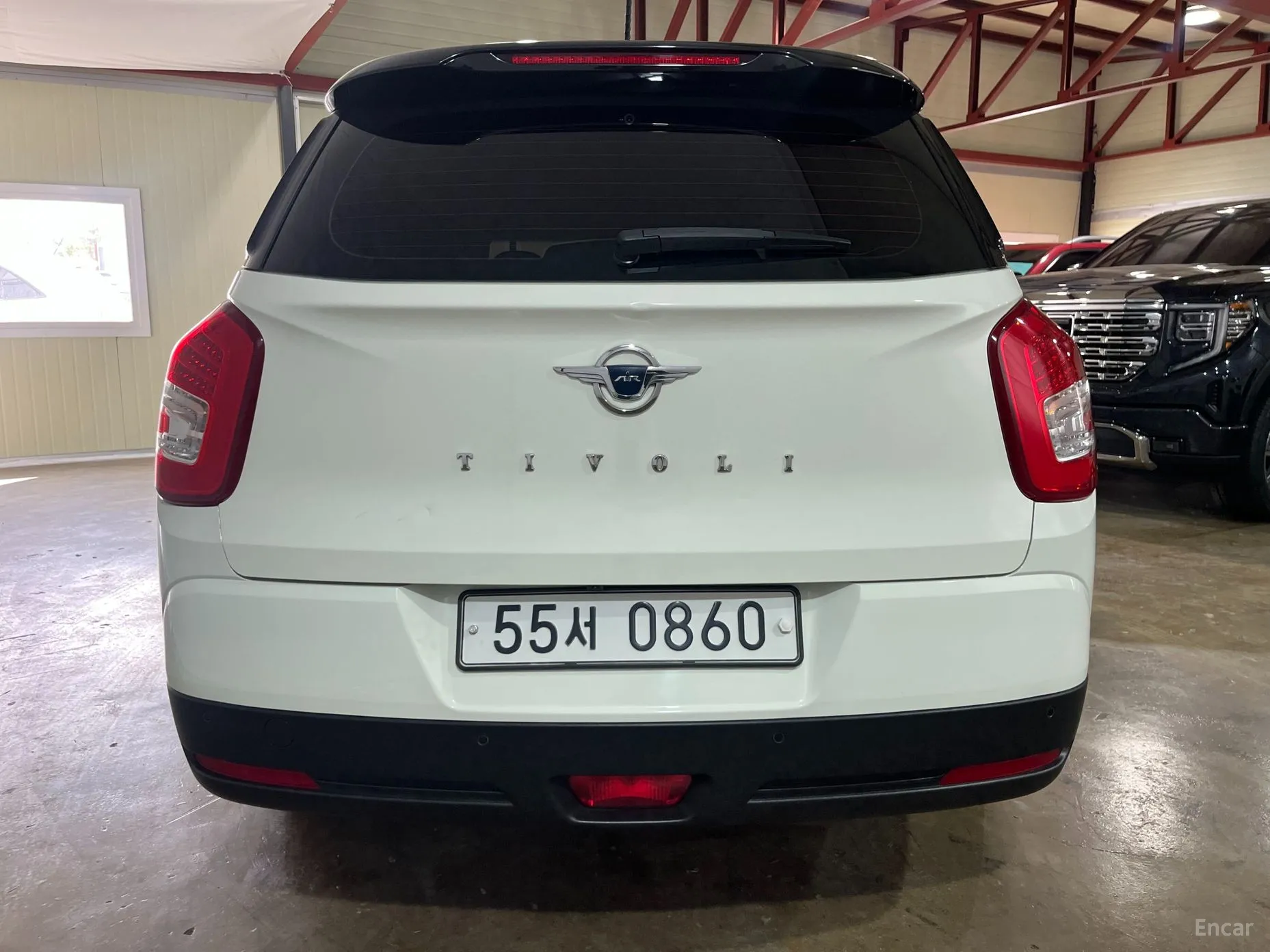 KG Mobility (SsangYong) Tivoli Air превью 7