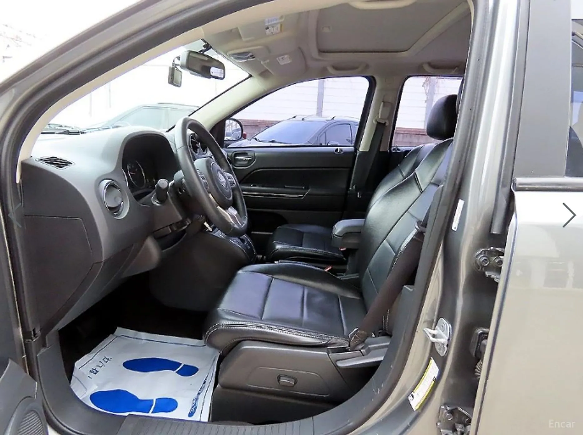 Jeep Compass превью 6