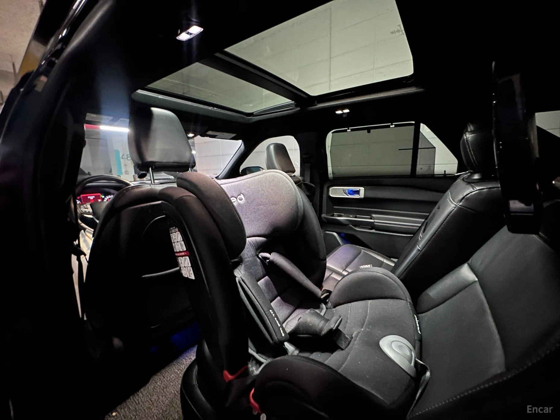 Ford Explorer 6th Generation превью 12