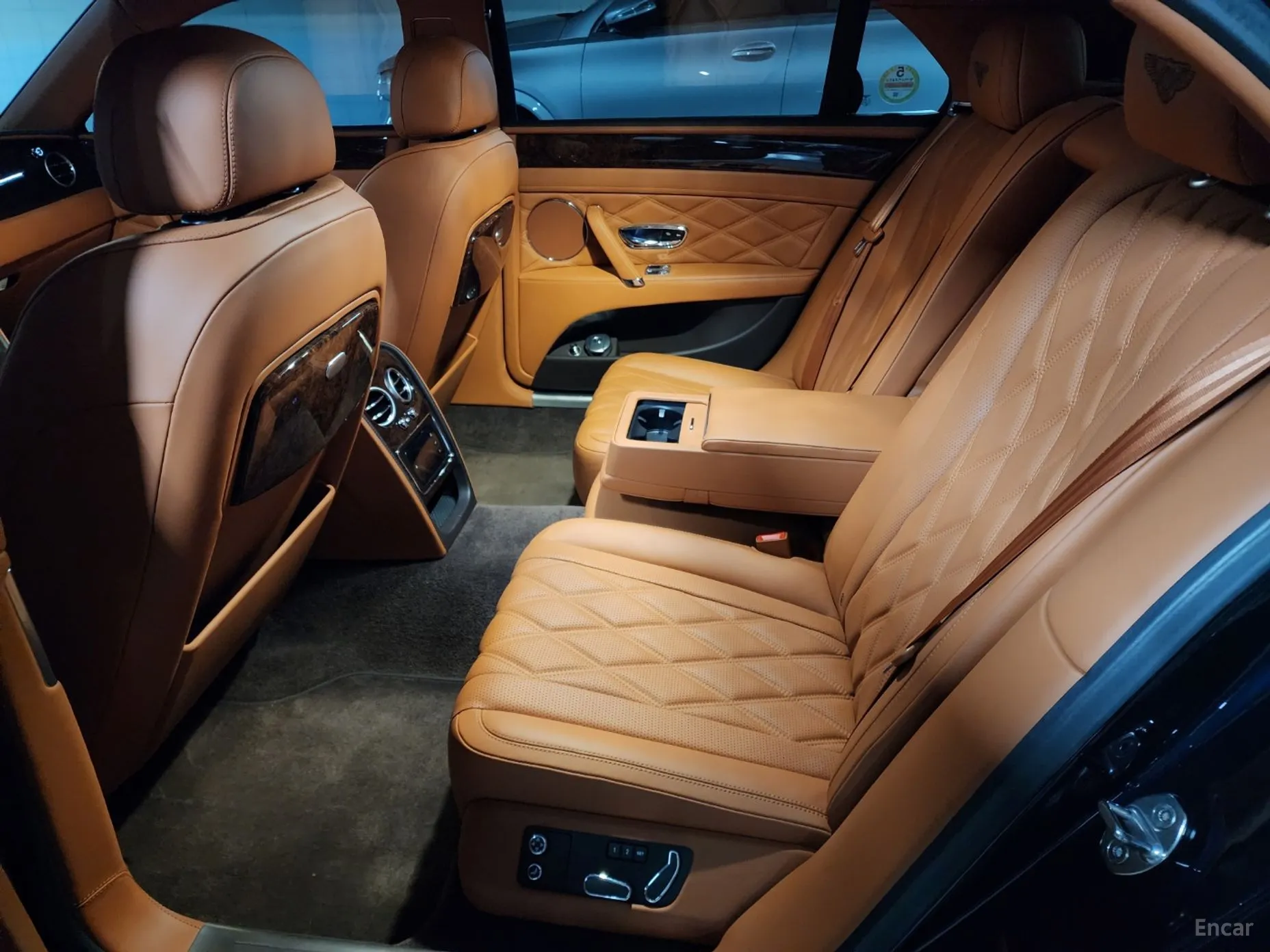 Bentley Flying Spur 2nd Generation превью 10