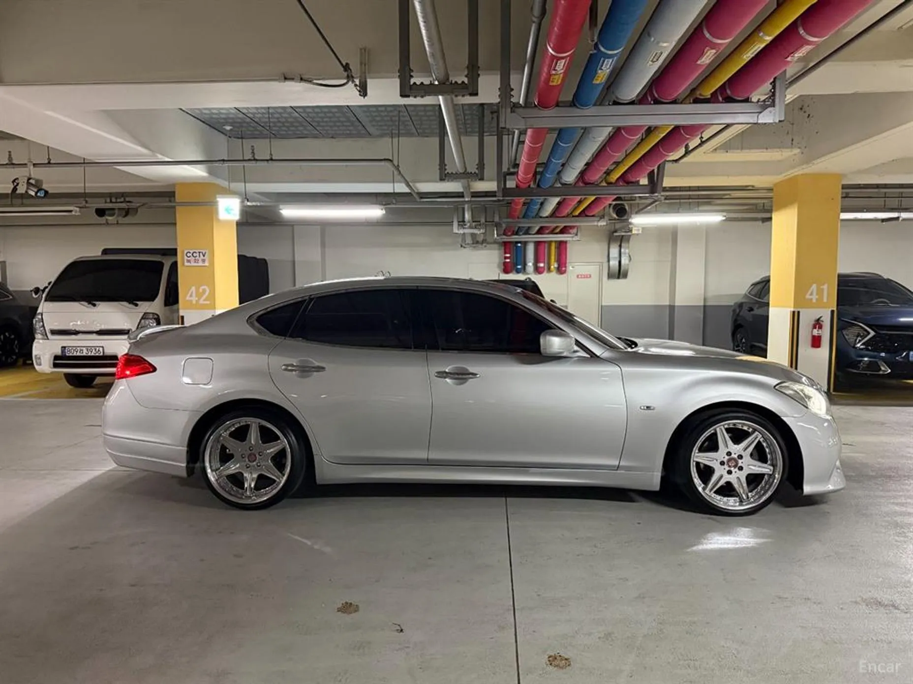 Infiniti M37 превью 10