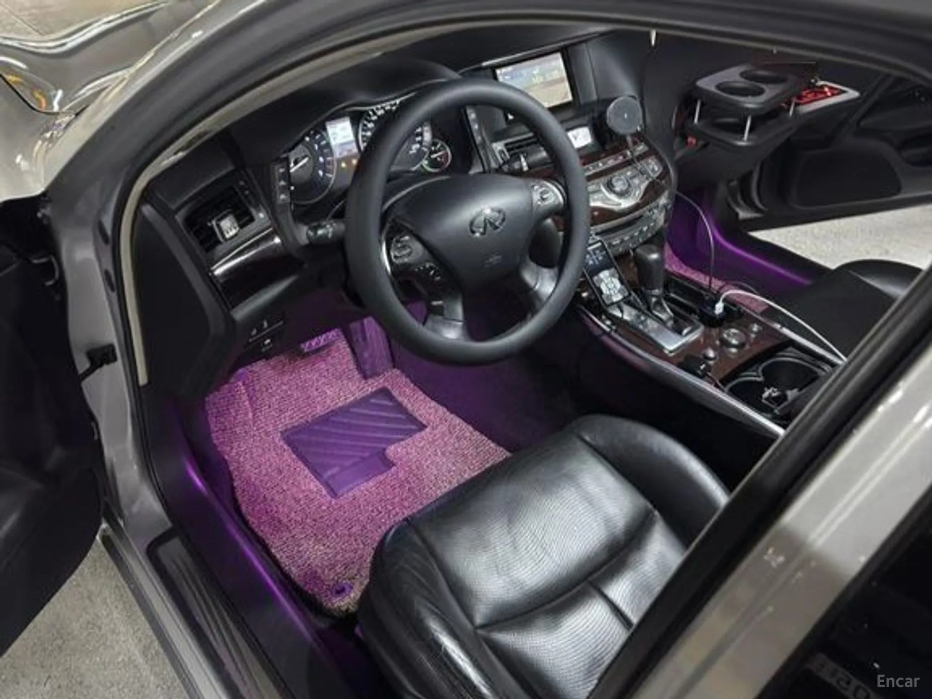 Infiniti M37 превью 13