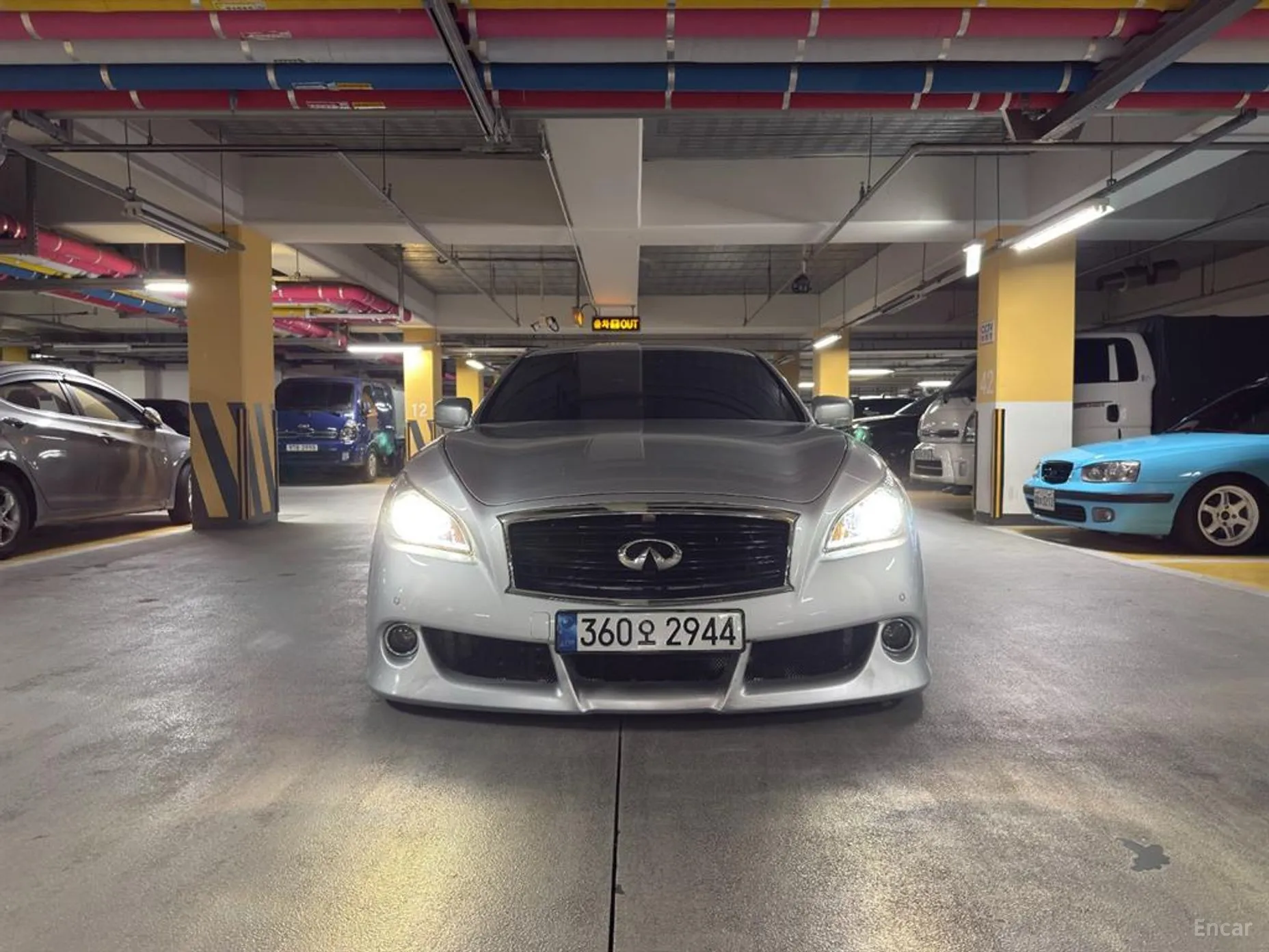 Infiniti M37