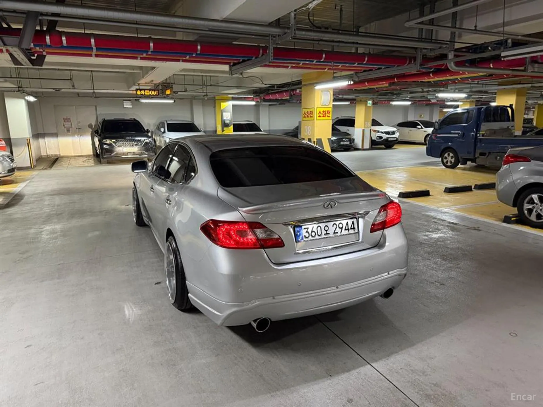 Infiniti M37 превью 6
