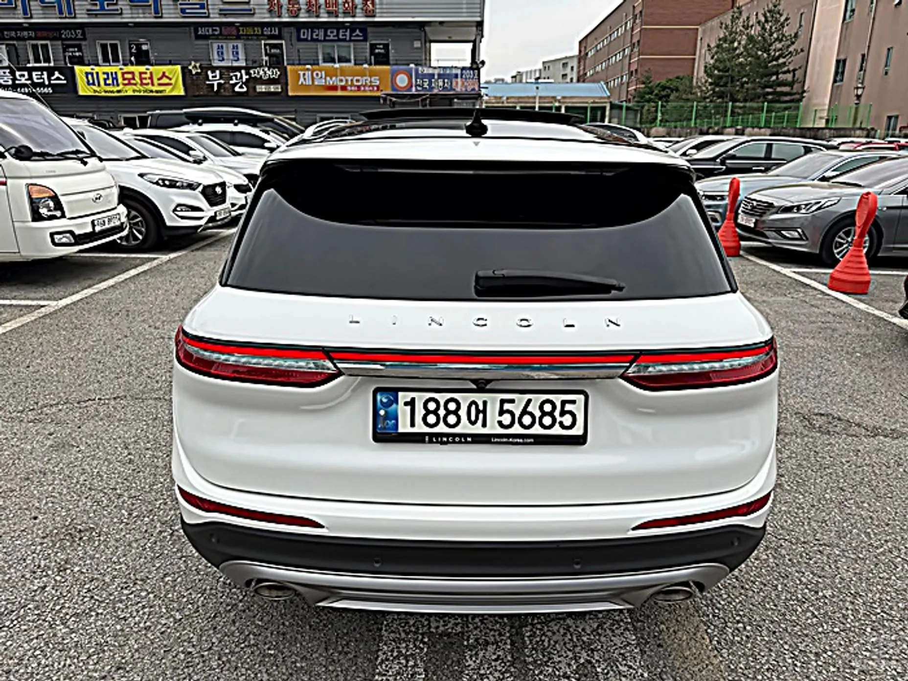 Lincoln Corsair превью 4